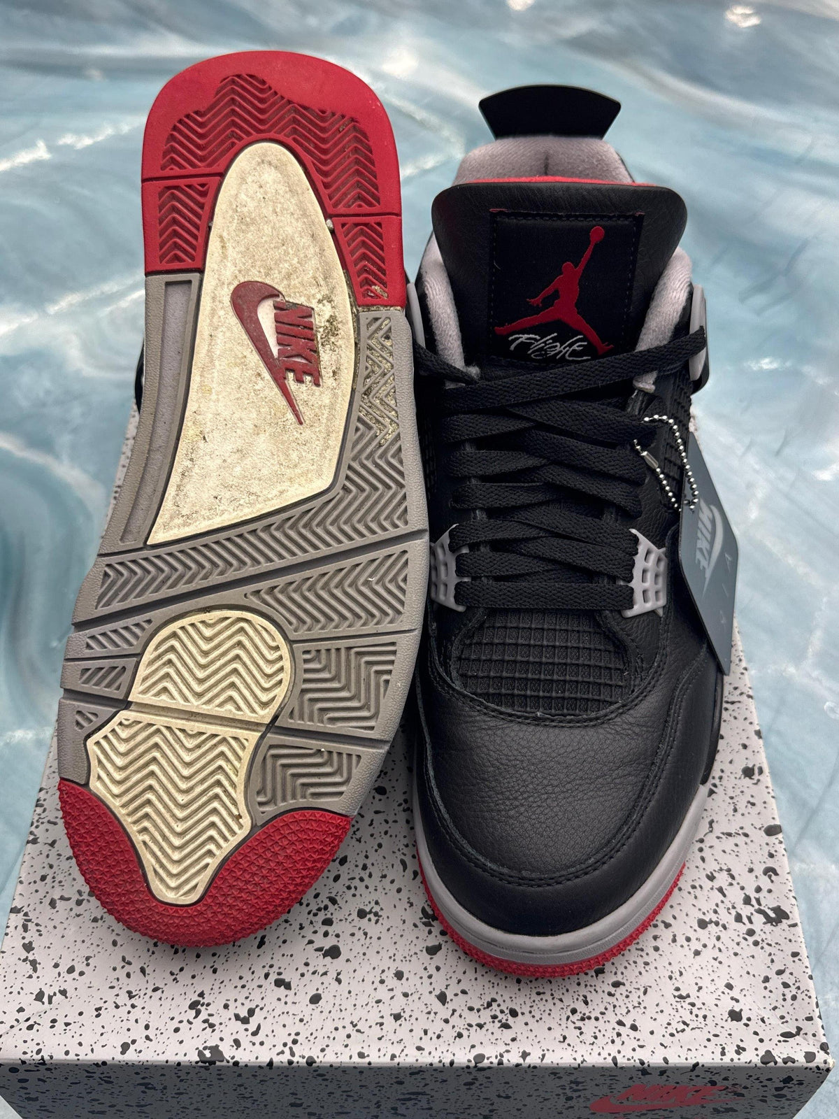 JORDAN 4 RETRO BRED REIMAGINED PRE OWNED SIZE 10.5