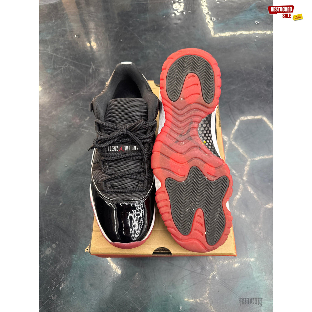 JORDAN 11 RETRO LOW BRED PRE OWNED SIZE 11