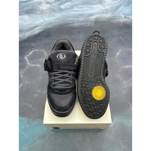 ADIDAS FORUM BUCKLE LOW BACK TO SCHOOL PRE OWNED SIZE 8