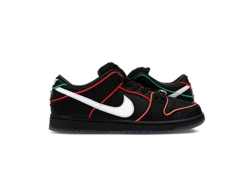 NIKE SB DUNK LOW BRONX GIRL SKATE