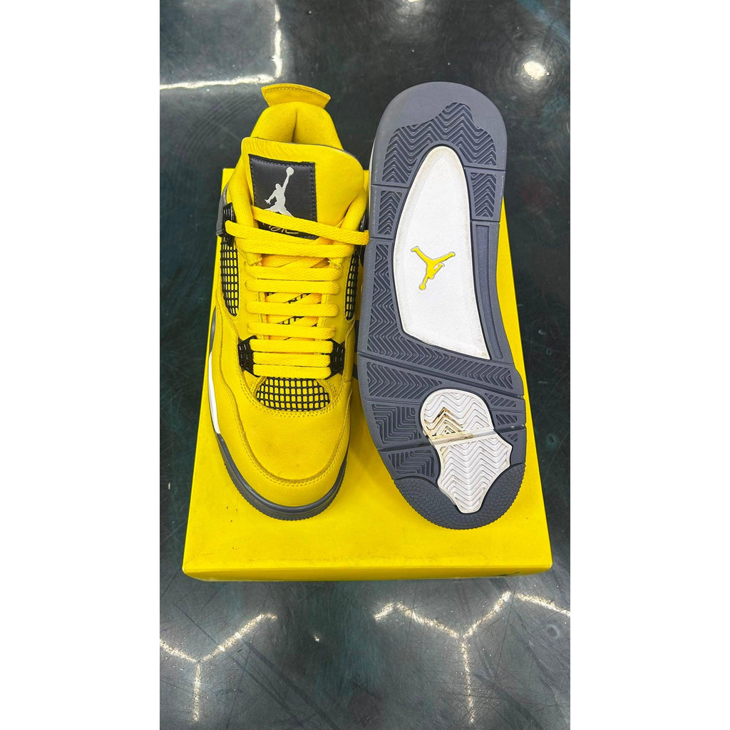 JORDAN 4 RETRO LIGHTNING PRE OWNED SIZE 10