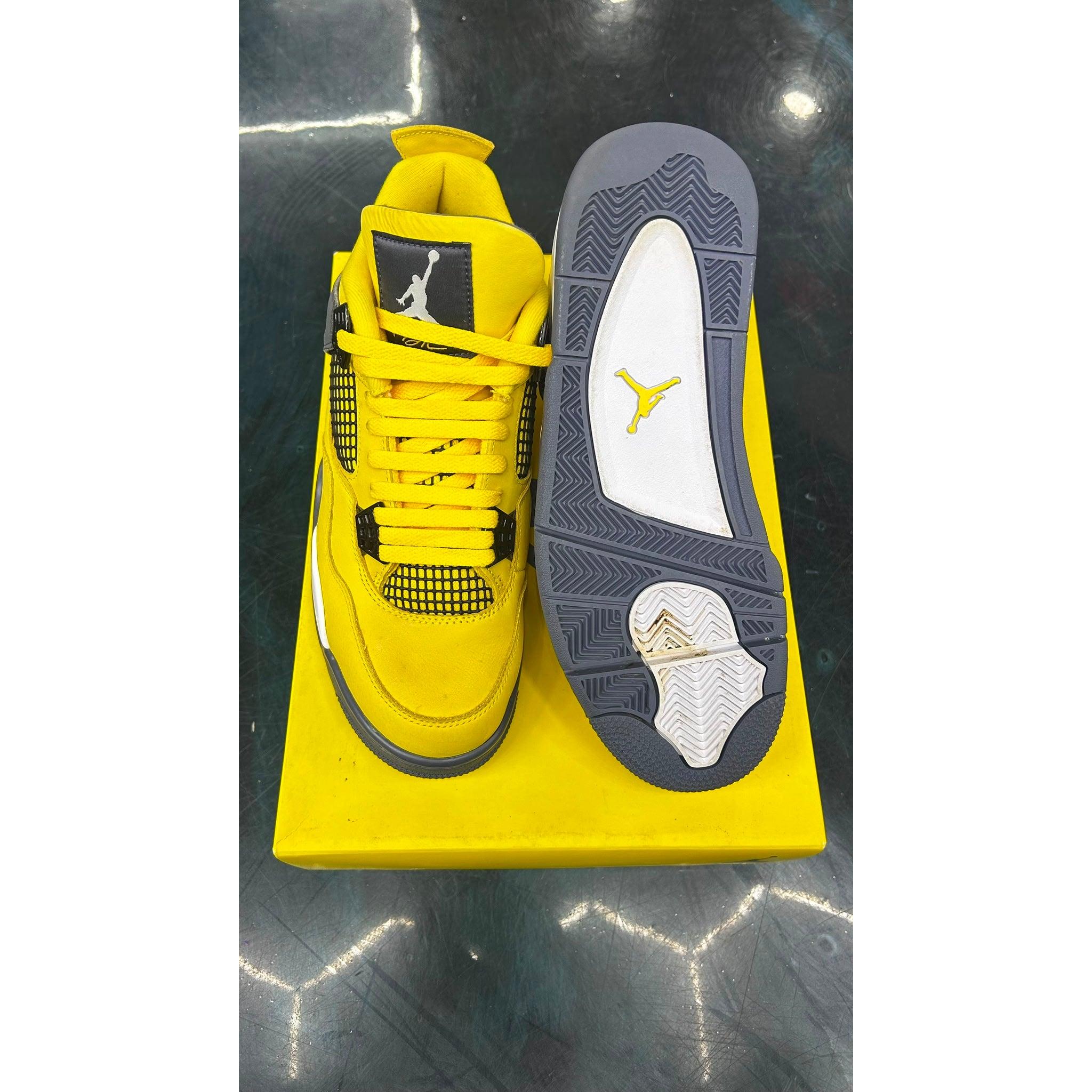 JORDAN 4 RETRO LIGHTNING PRE OWNED SIZE 10