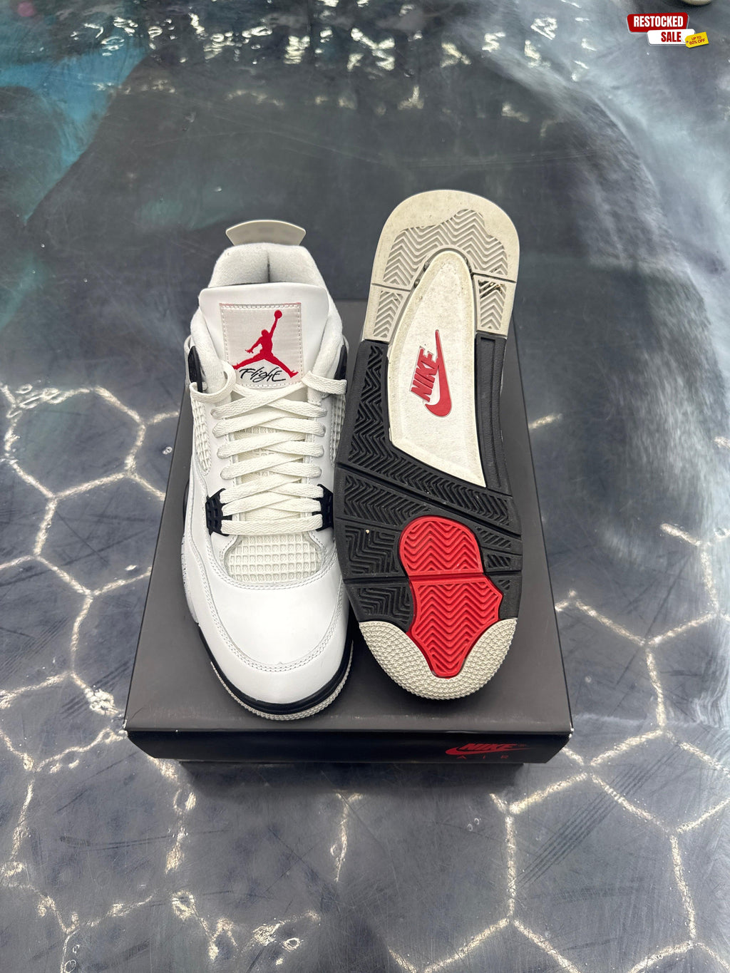 JORDAN 4 RETRO WHITE CEMENT PRE OWNED SIZE 11.5