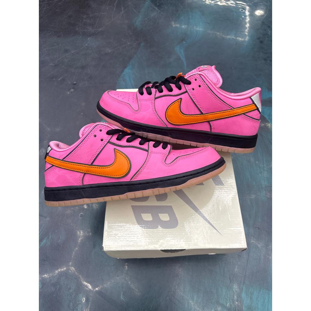 NIKE SB DUNK LOW THE POWERPUFF GIRLS BLOSSOM PRE-OWNED Size 10