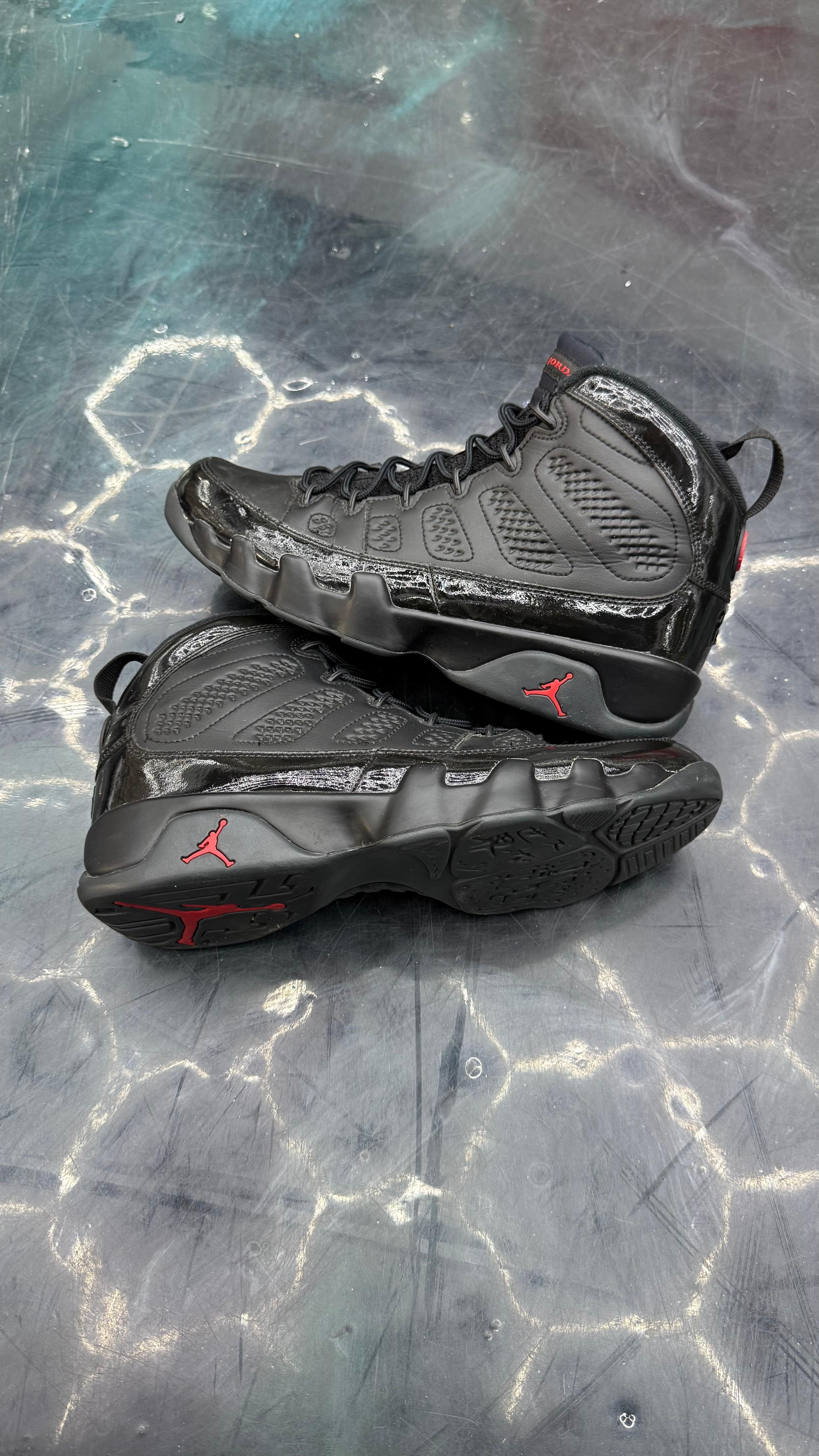 JORDAN 9 RETRO PATENT BRED PRE OWNED SIZE 11