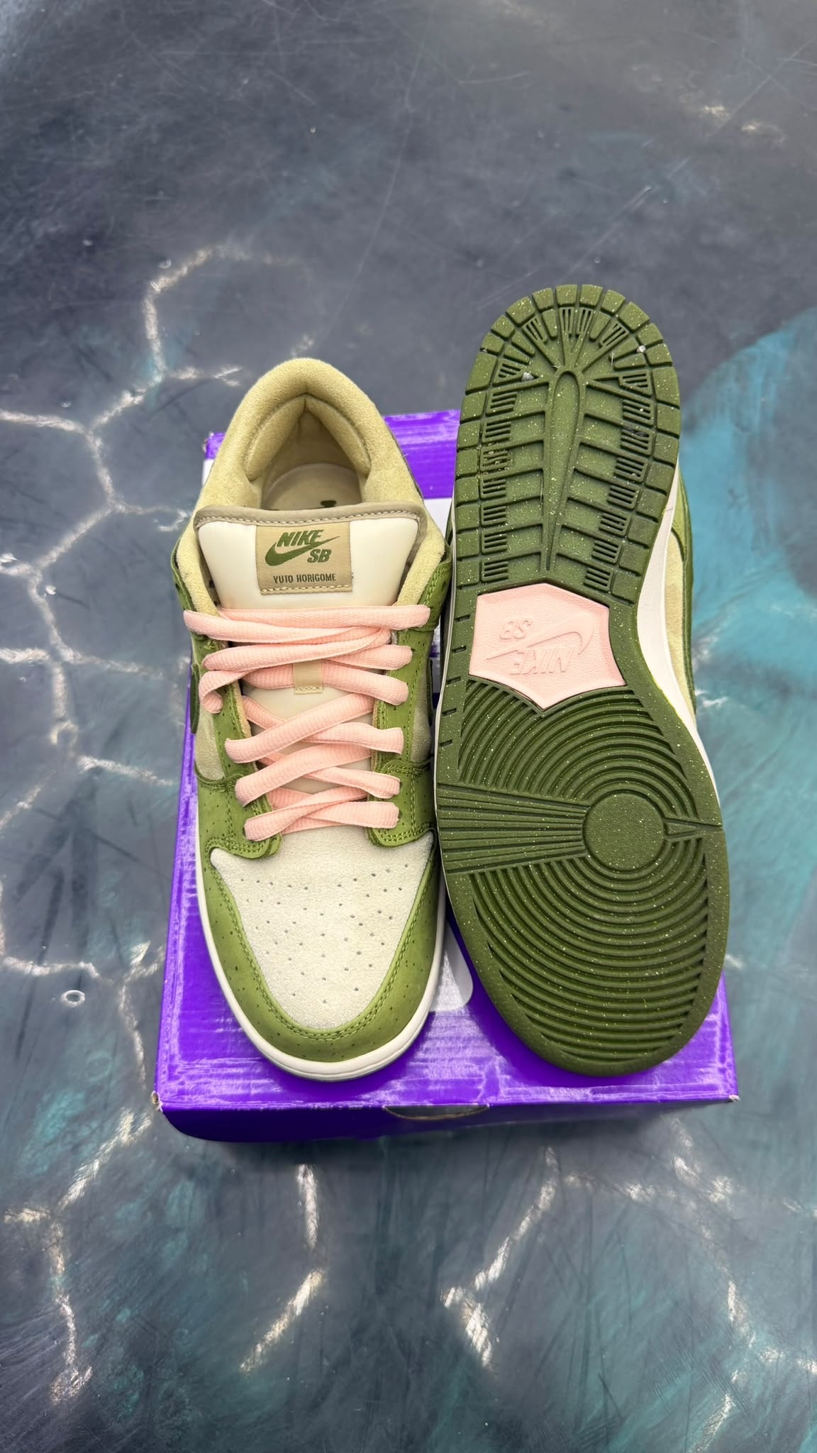 NIKE SB DUNK LOW YUTO HORIGOME MATCHA PRE OWNED SIZE 9.5