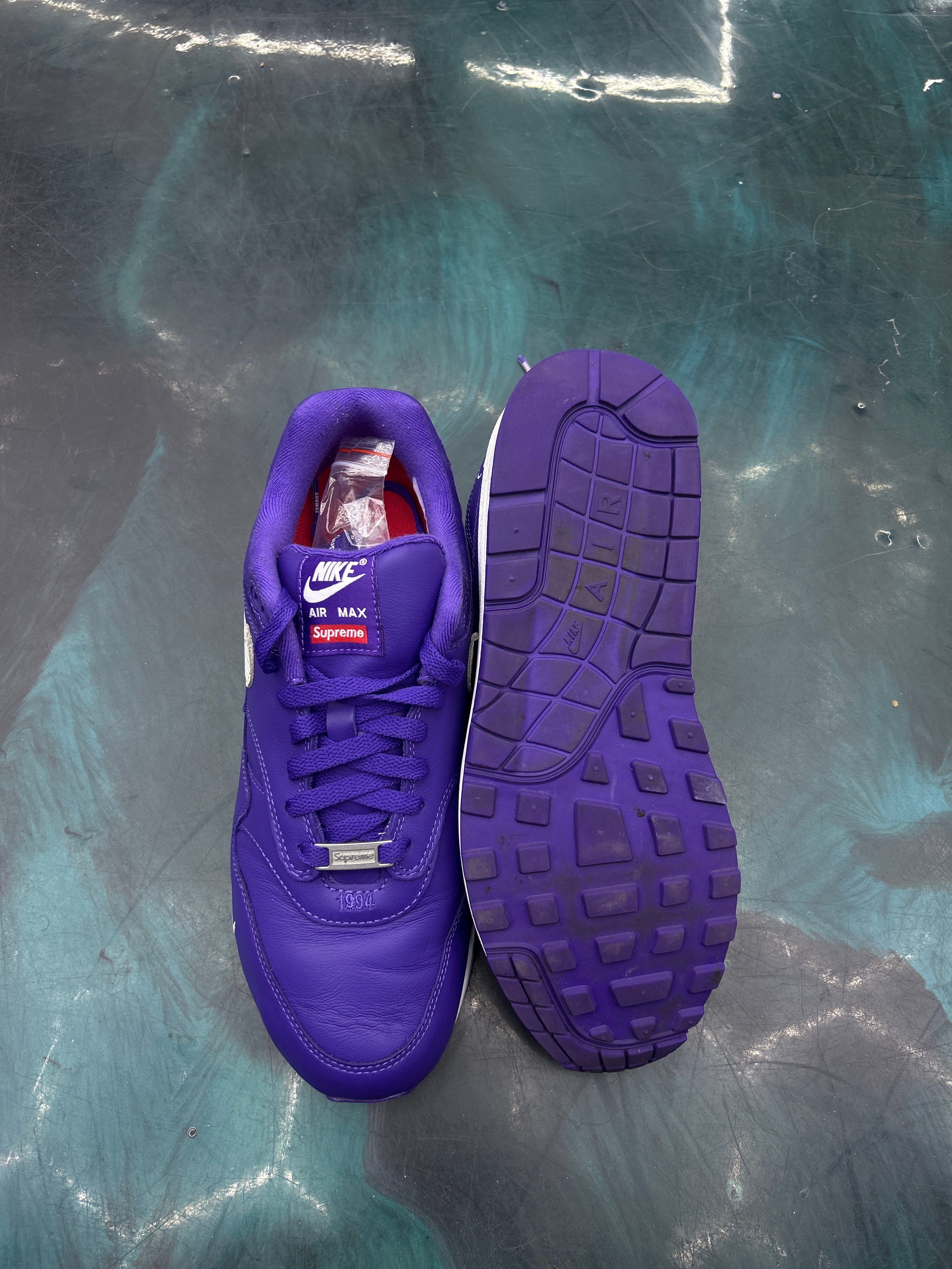 NIKE AIR MAX SUPREME 1 87’ SP PRE OWNED SIZE 9.5 NO BOX