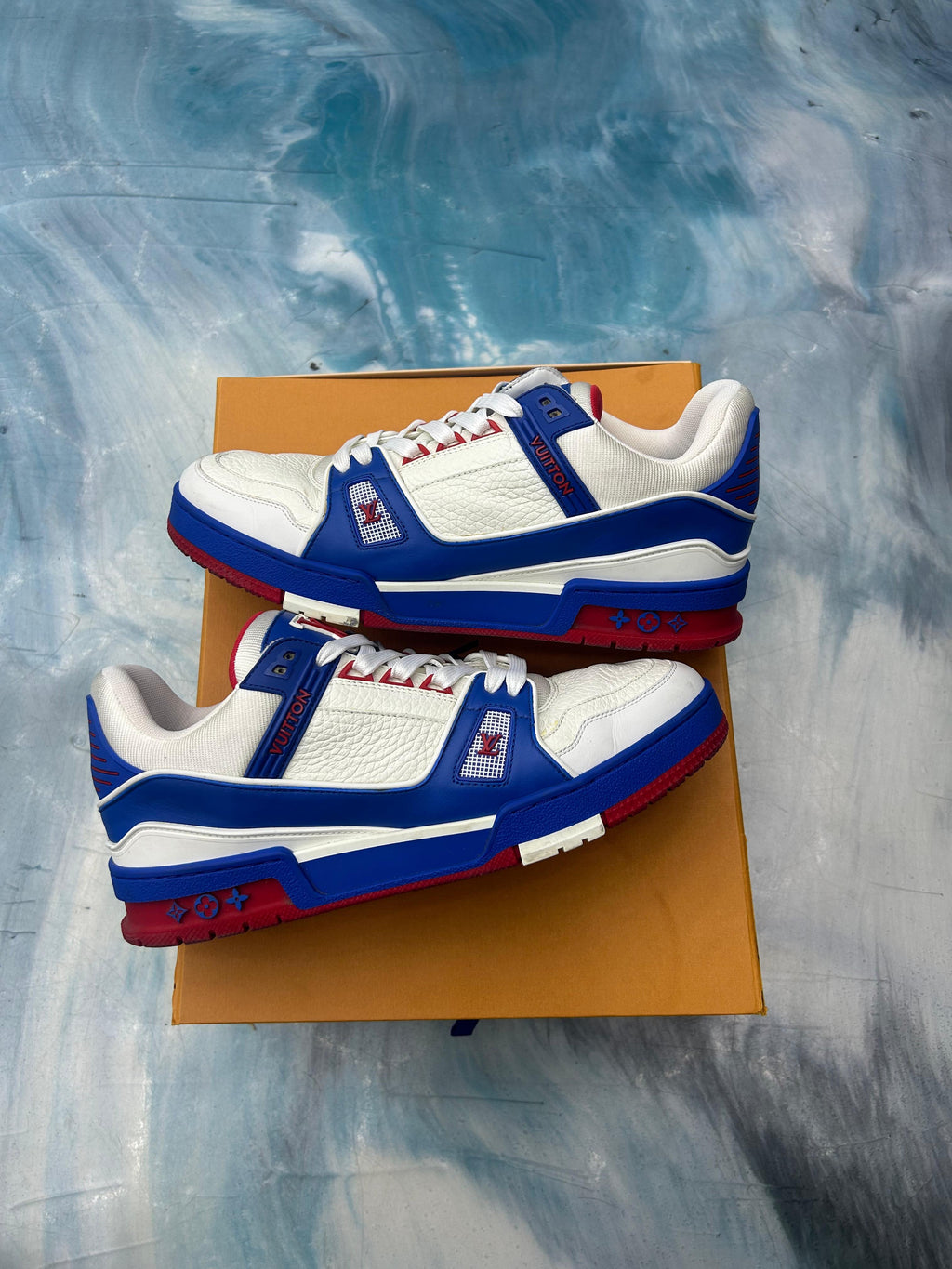 LOUIS VUITTON TRAINER RED WHITE BLUE PRE OWNED SIZE 7LV 8.5US