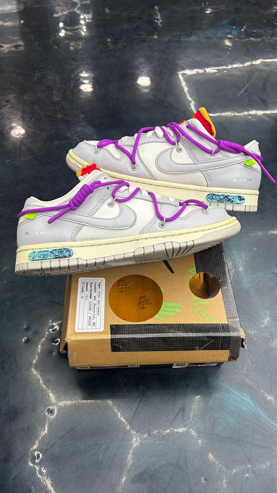 NIKE DUNK LOW OFF-WHITE LOT 21 PRE OWNED SIZE 8
