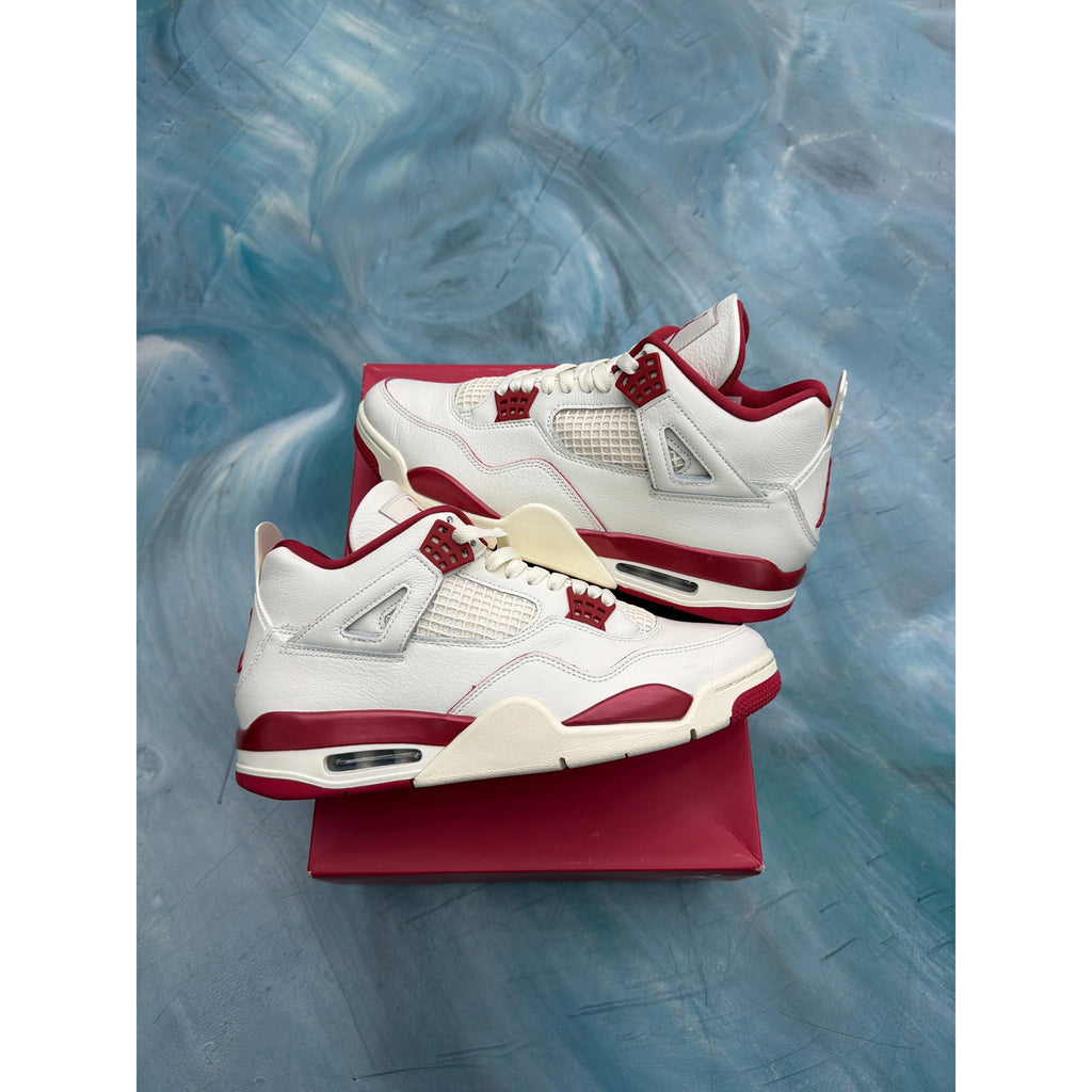 JORDAN 4 RETRO VALENTINES DAY SIERRA RED PRE OWNED SIZE 11M