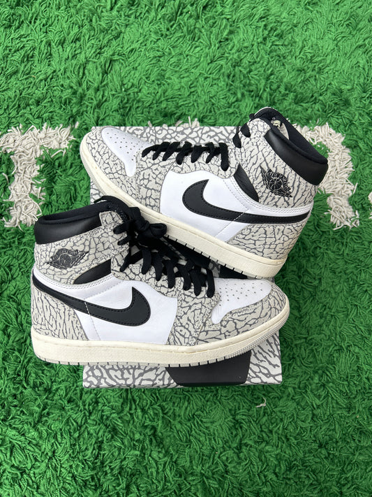 JORDAN 1 RETRO HIGH OG WHITE CEMENT PRE-OWNED SIZE 7Y