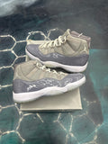 JORDAN 11 RETRO COOL GREY (2021) PRE OWNED SIZE 8