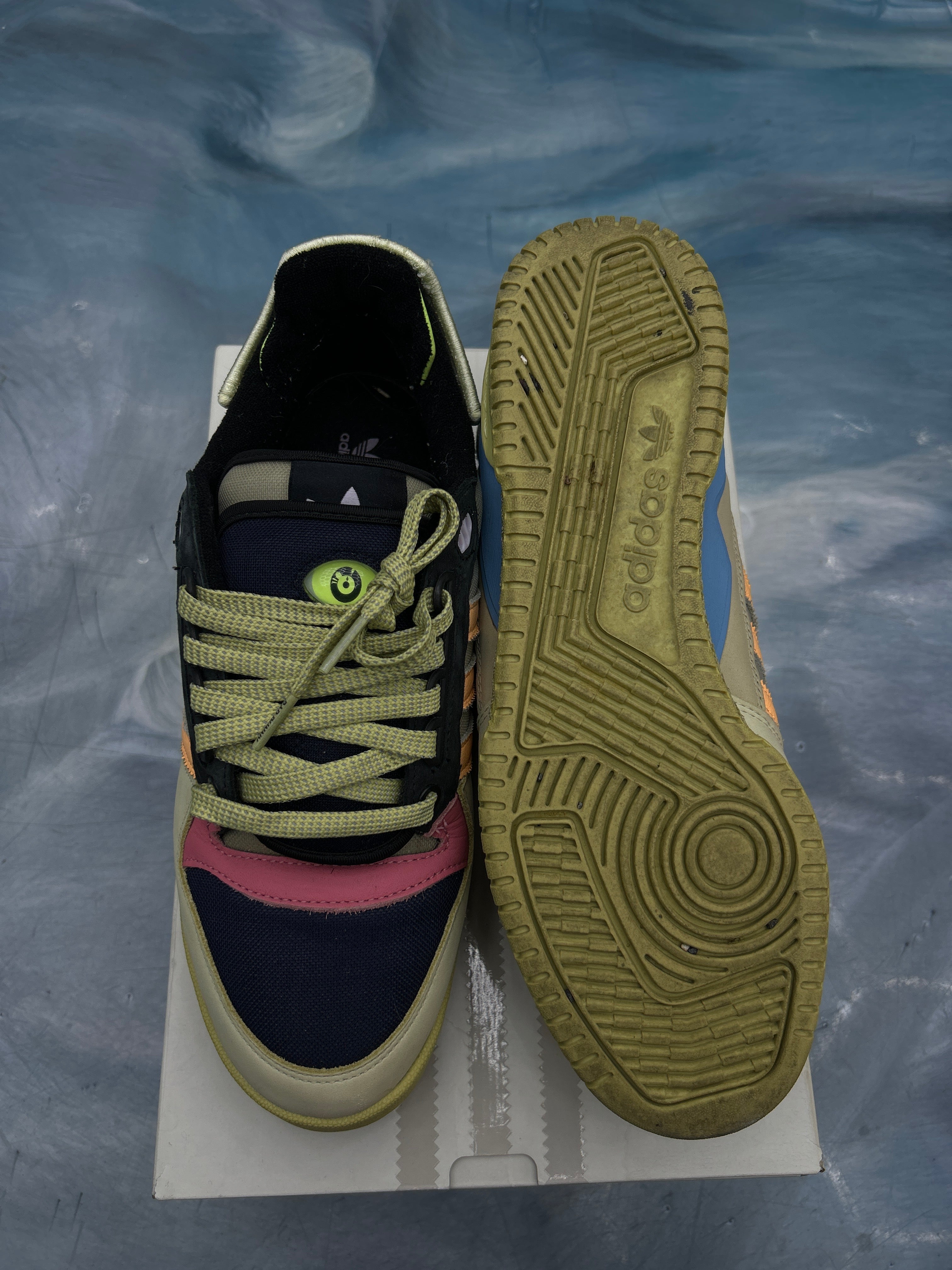 ADIDAS FORUM POWERPHASE BAD BUNNY BENITO SIZE 9 PRE OWNED