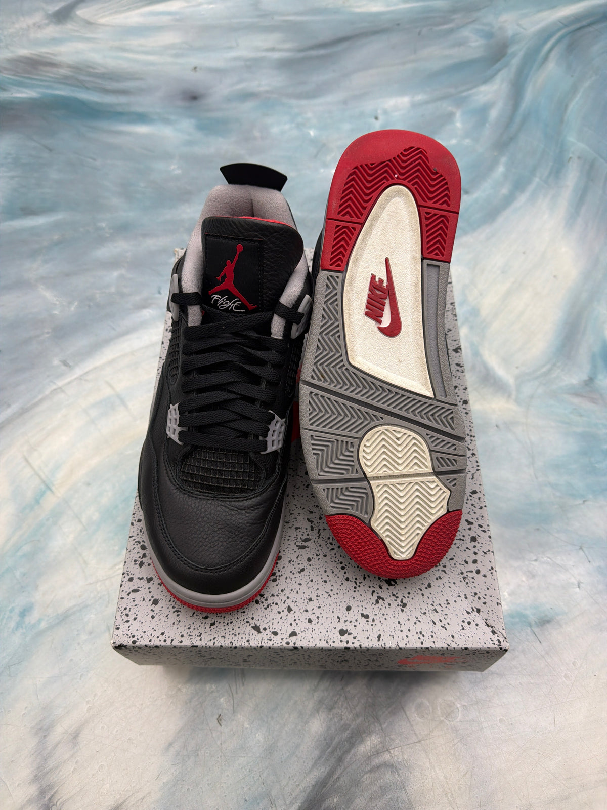 JORDAN 4 RETRO BRED PRE OWNED SIZE 10