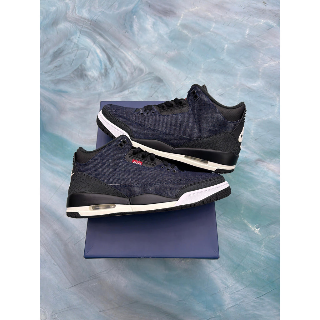 JORDAN 3 RETRO LEVIS INDIGO PRE OWNED SIZE 11