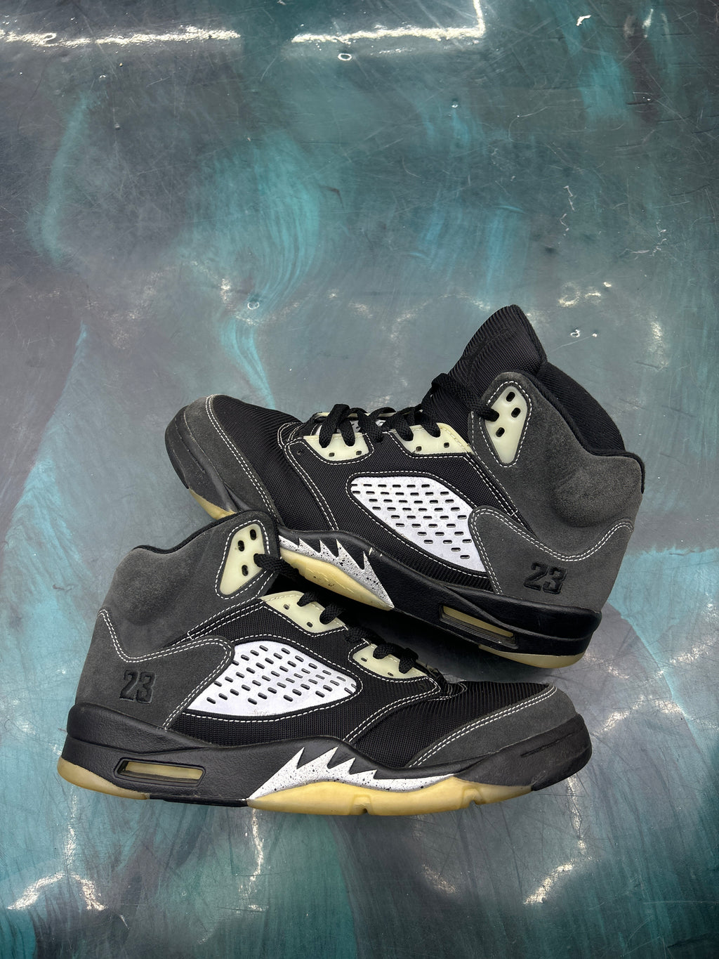 JORDAN 5 RETRO ANTHRACITE SIZE 10.5 NO BOX