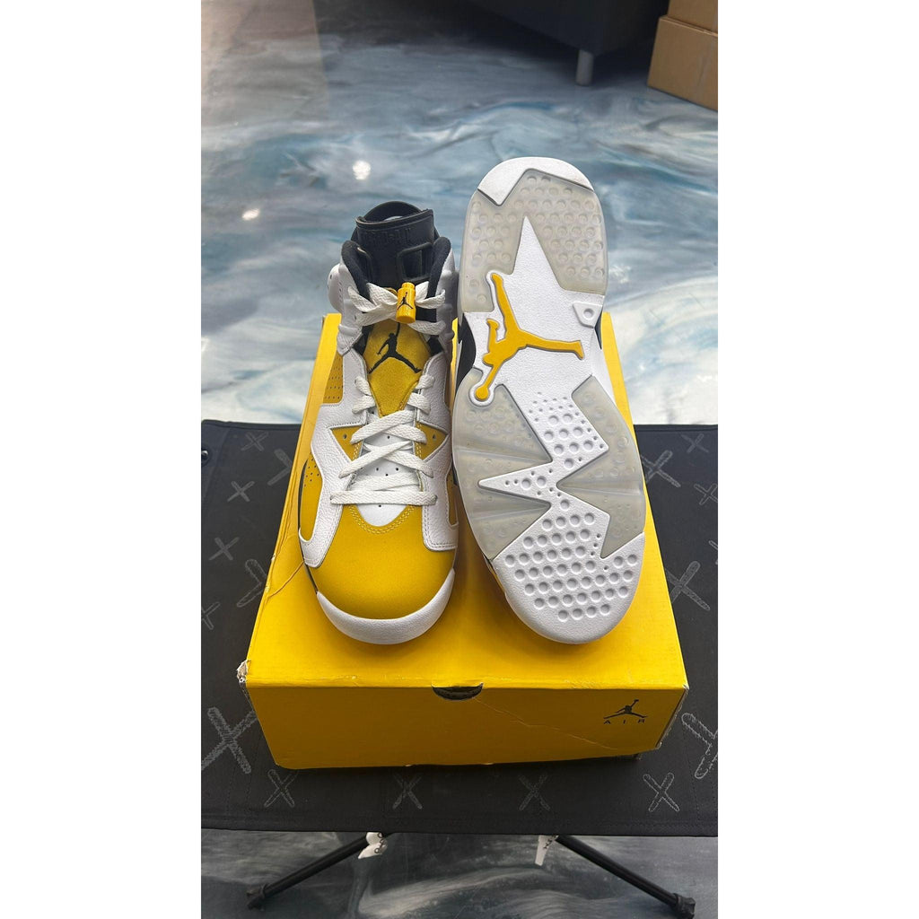 JORDAN 6 RETRO YELLOW OCHRE PRE OWNED SIZE 9.5