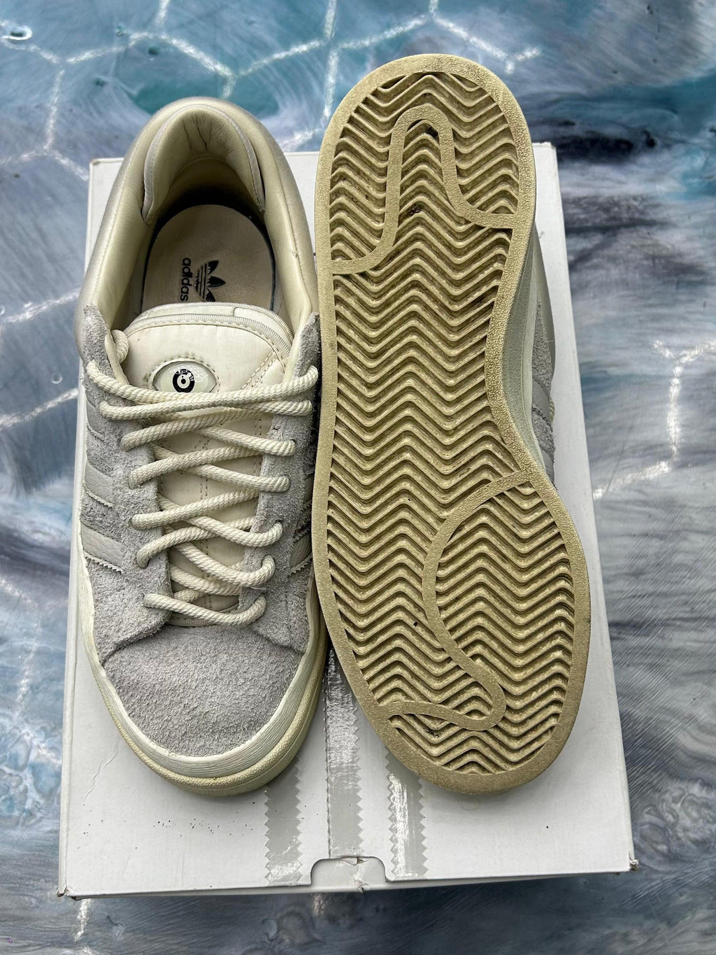 Pre-owned Adidas Campus Light Bad Bunny Cream size 6.5, showing suede upper and worn rubber sole.