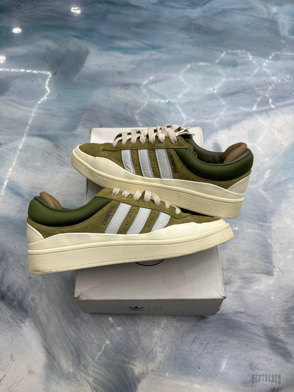 Pre-owned Adidas Campus Light Bad Bunny Wild Moss sneakers, size 9.5, with green suede and white stripes.