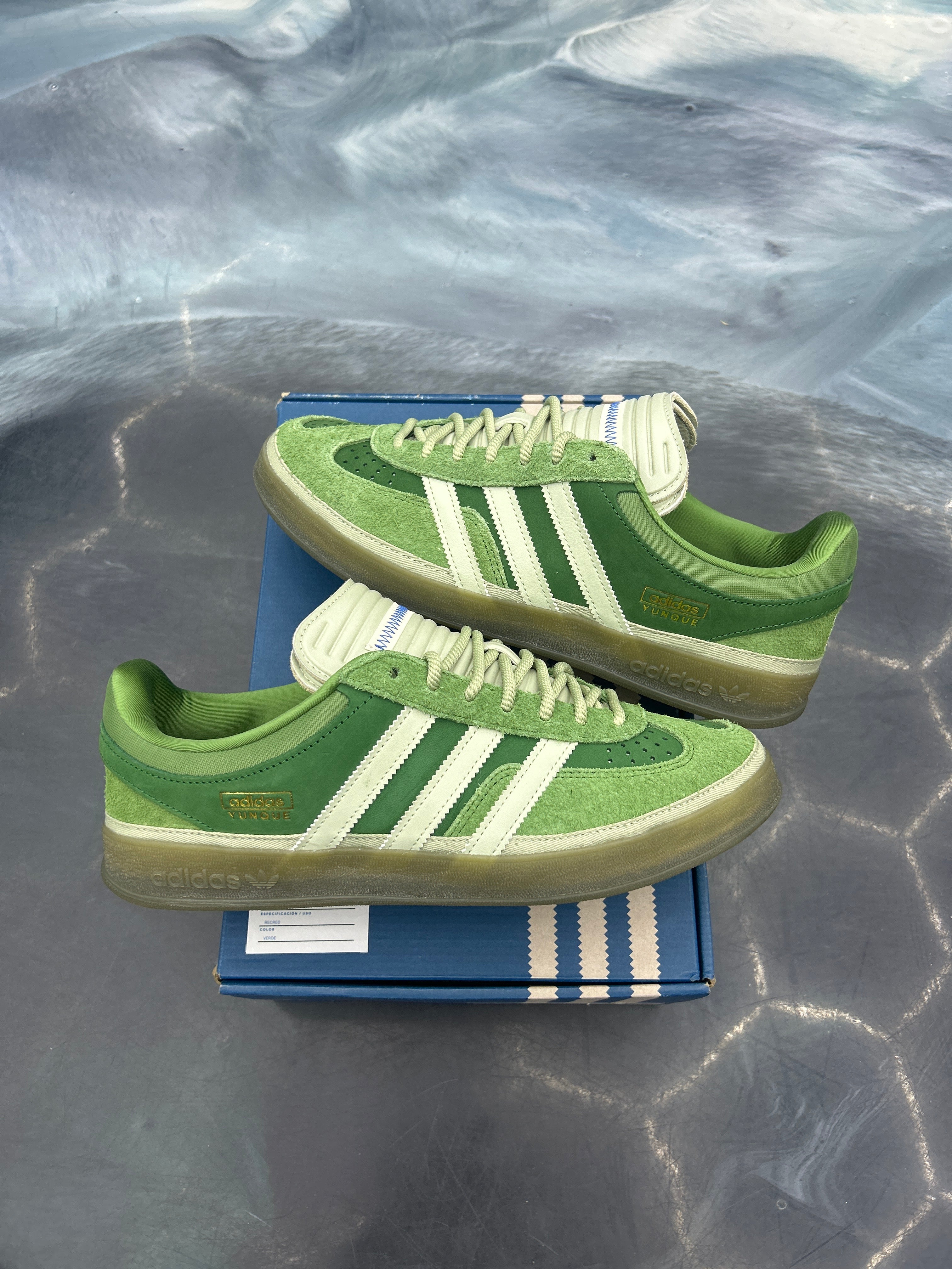 ADIDAS GAZELLE INDOOR BAD BUNNY YUNQUE PRE OWNED SIZE 10