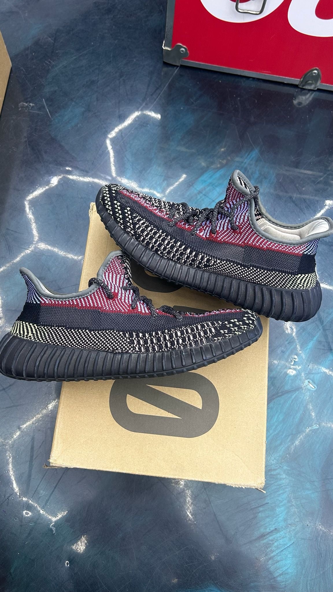 ADIDAS YEEZY BOOST 350 V2 YECHEIL (NON-REFLECTIVE) PRE OWNED SIZE 7
