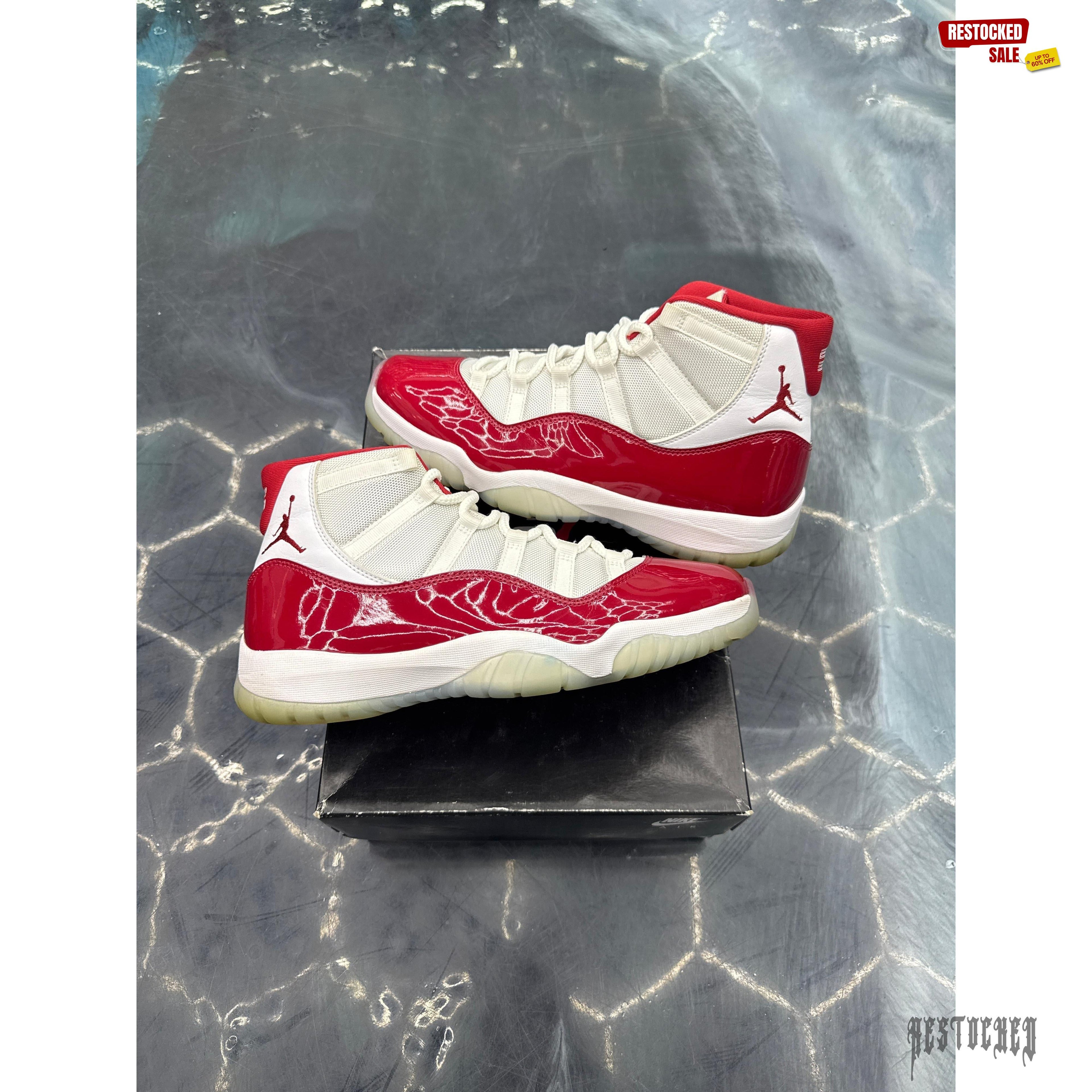 JORDAN 11 RETRO HIGH CHERRY PRE OWNED SIZE 11