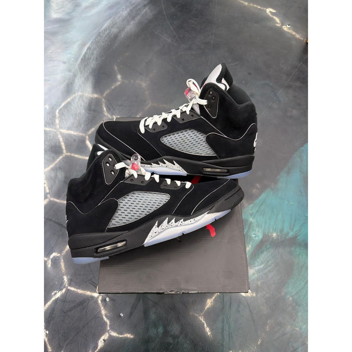 JORDAN 5 RETRO OG BLACK METALLIC REIMAGINED PRE OWNED SIZE 12