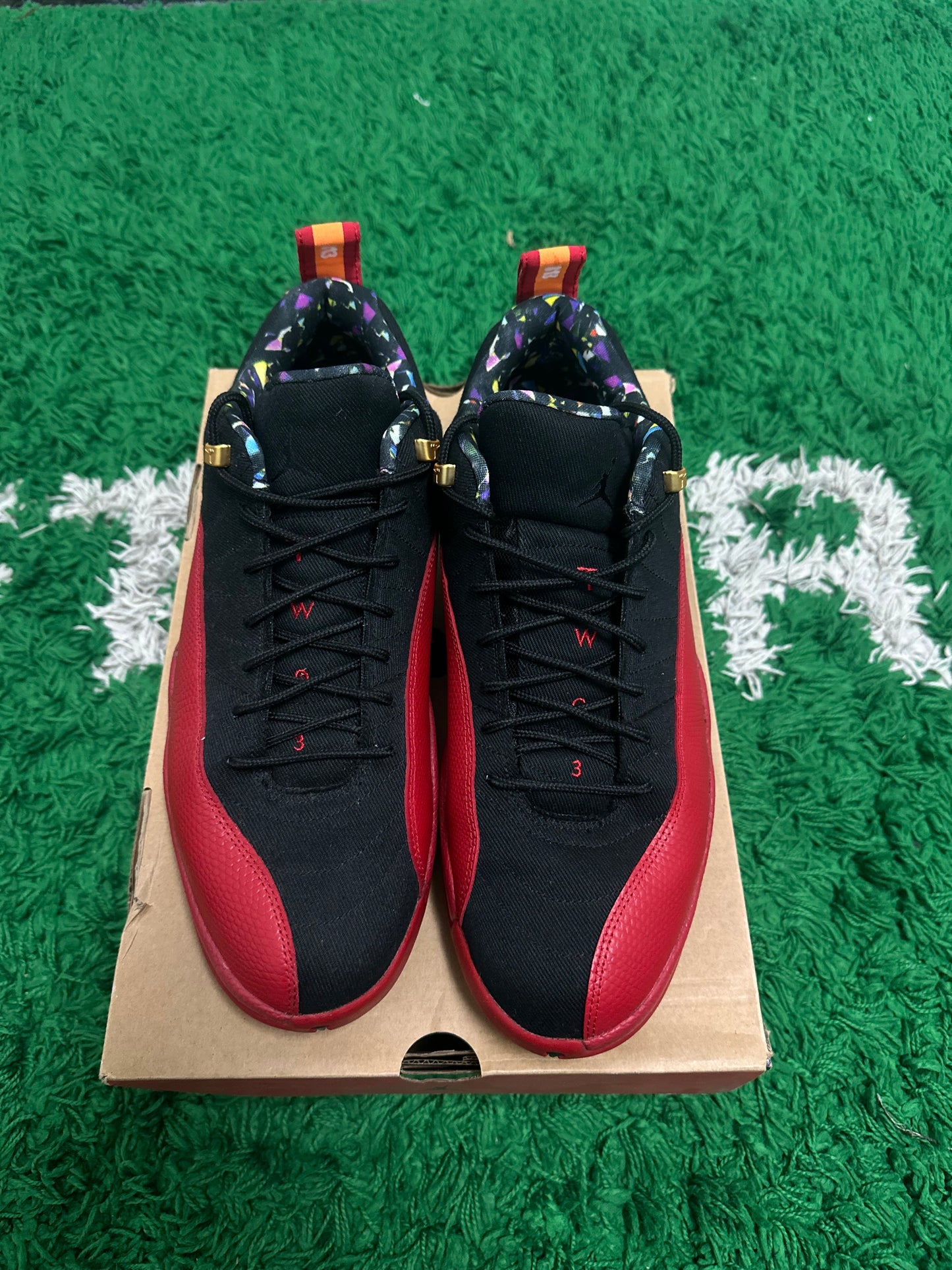 JORDAN 12 LOW SE SUPER BOWL LV PRE-OWNED SIZE 13