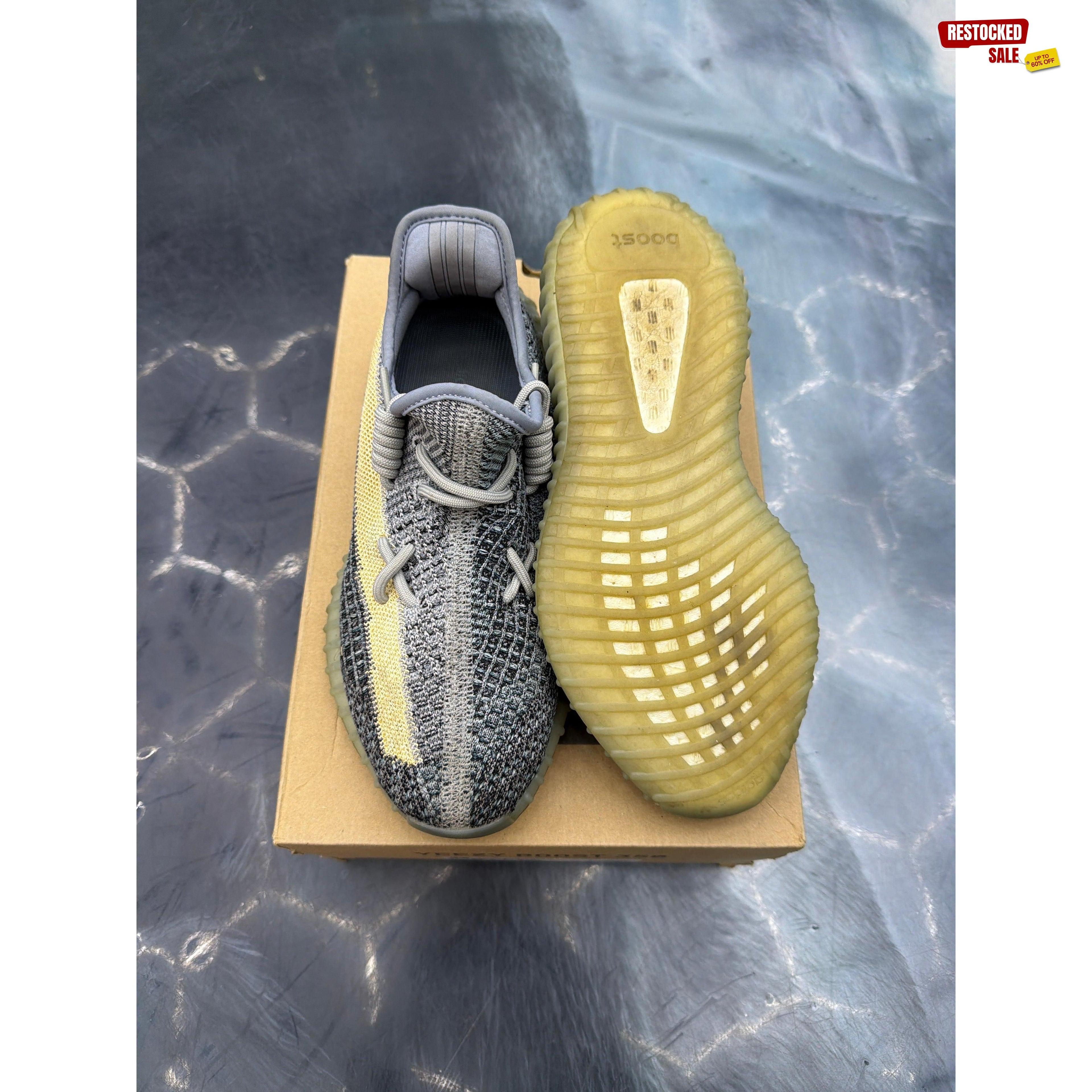 ADIDAS YEEZY BOOST 350 V2 ASH BLUE PRE OWNED SIZE 9