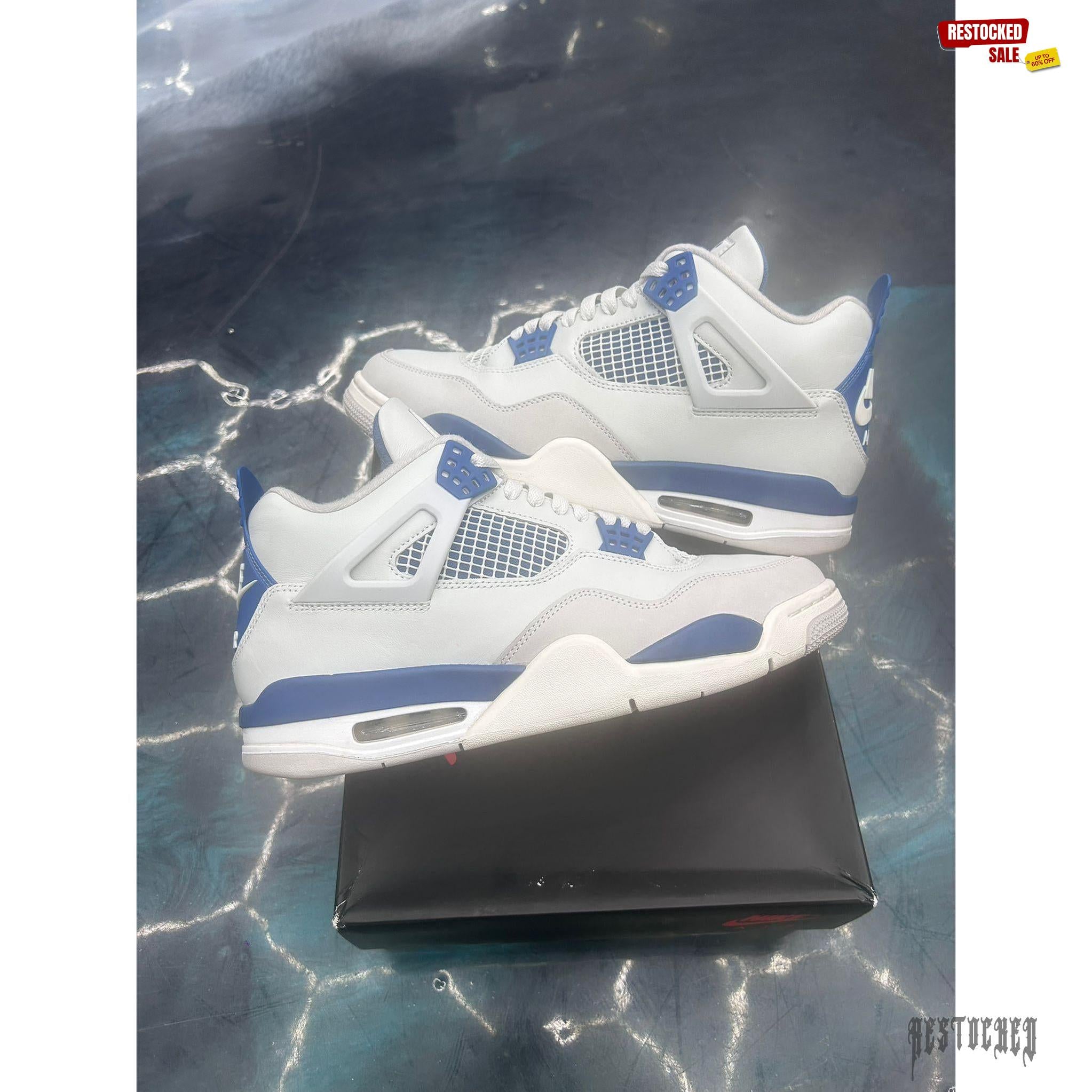 JORDAN 4 RETRO MILITARY BLUE PRE OWNED SIZE 11
