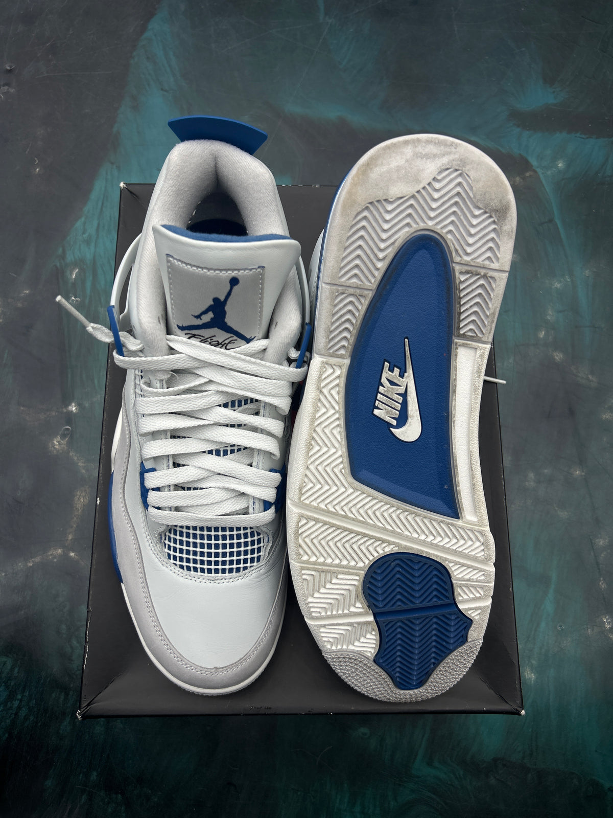 JORDAN 4 RETRO MILITARY BLUE PRE OWNED SIZE 12