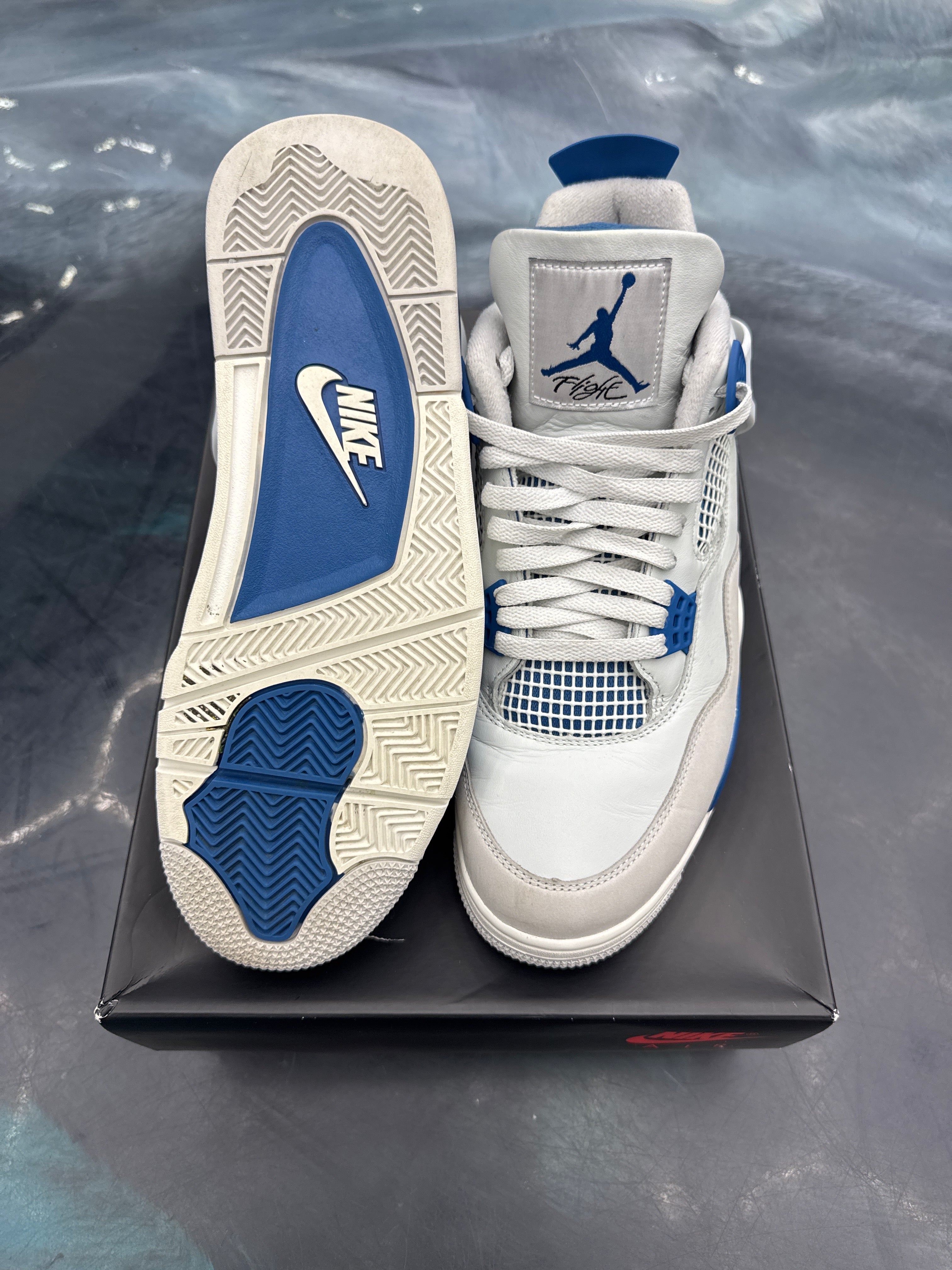 JORDAN 4 RETRO MILITARY BLUE PRE OWNED SIZE 12