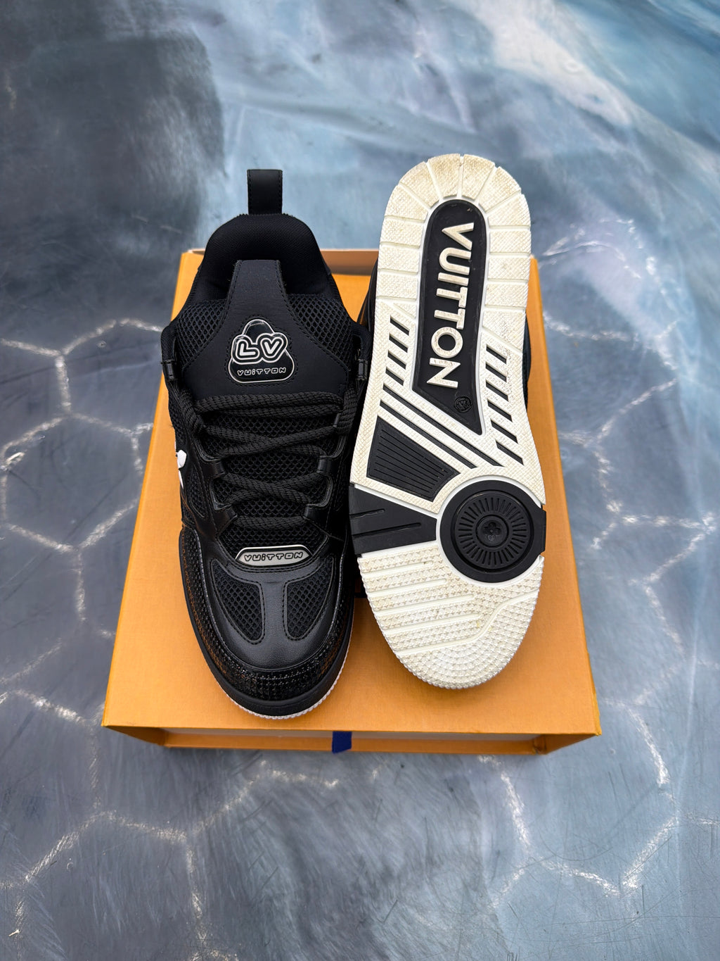 LOUIS VUITTON LV SKATE SNEAKER BLACK WHITE PRE OWNED SIZE 7LV 8US