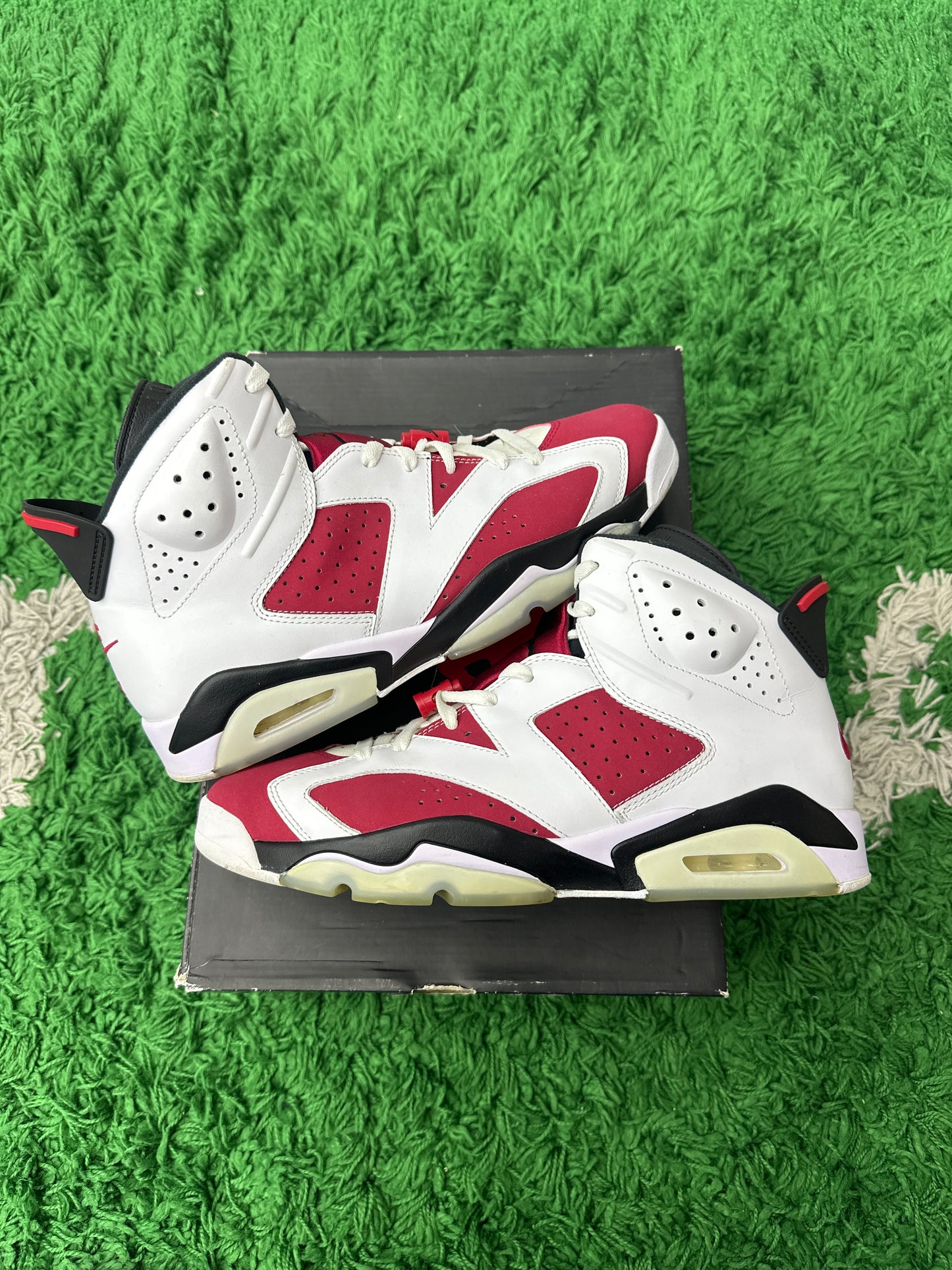 JORDAN 6 RETRO CARMINE (2021) PRE-OWNED SIZE 11