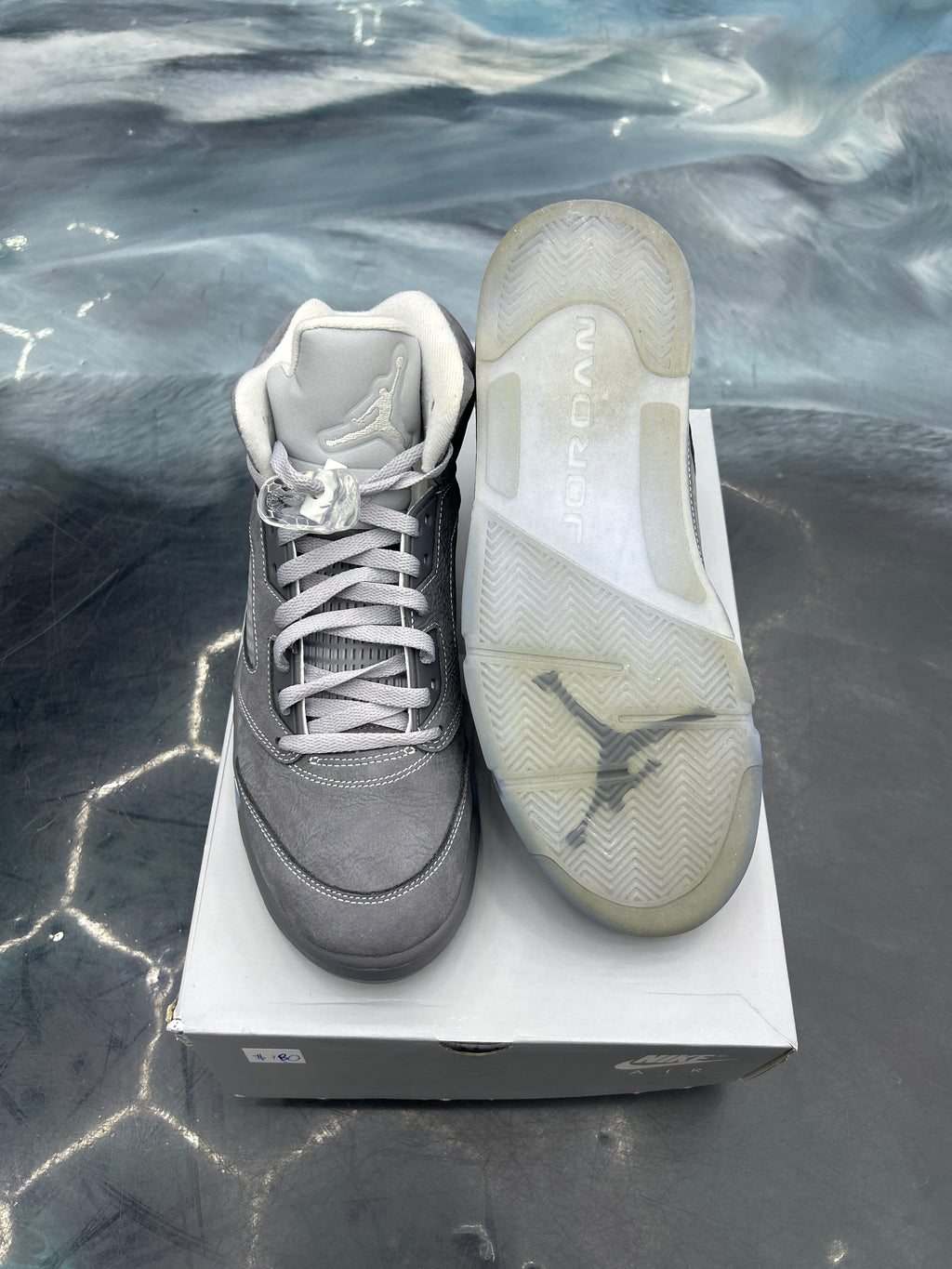 JORDAN 5 RETRO WOLF GREY PRE OWNED SIZE 10