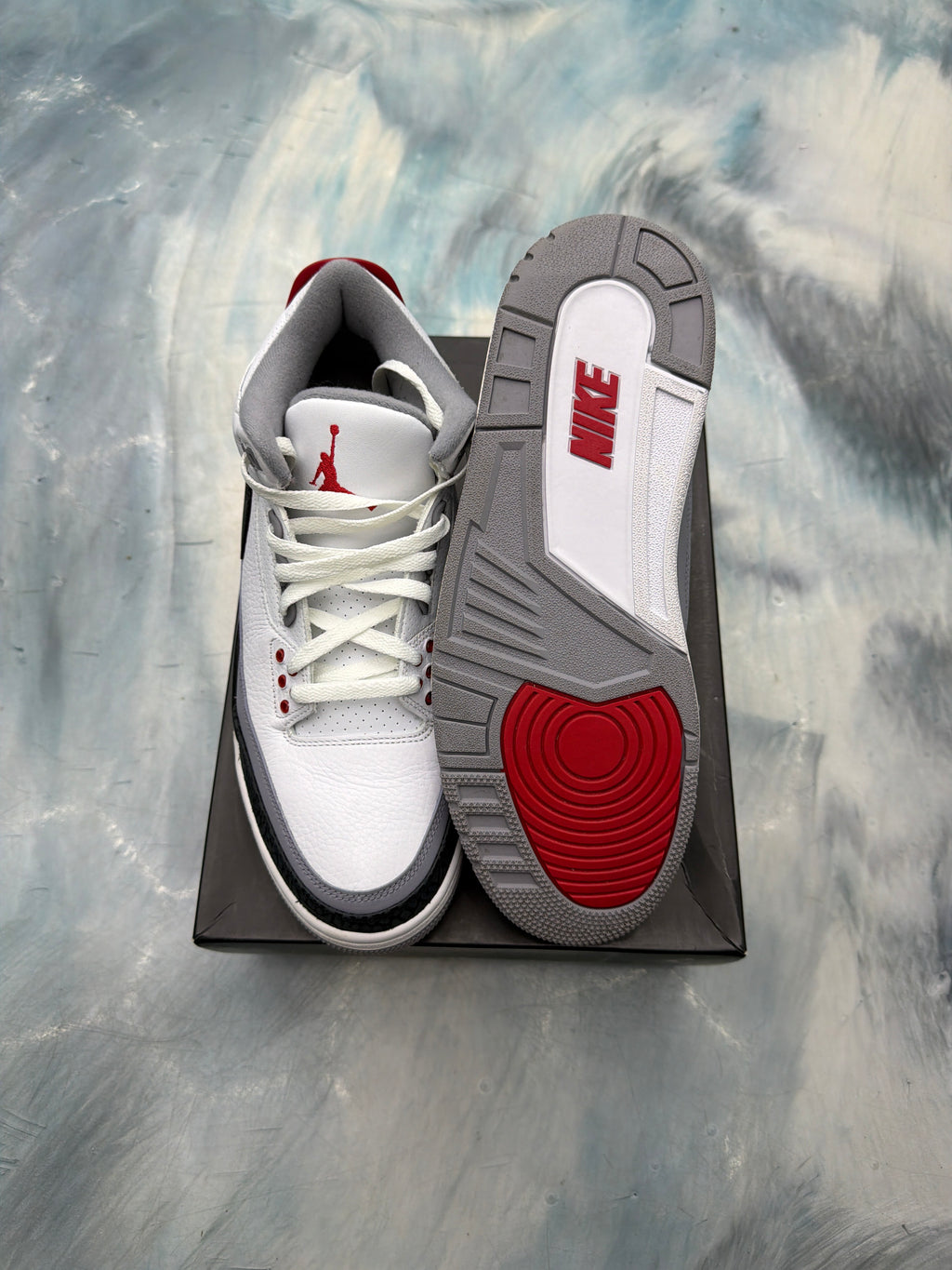 JORDAN 3 RETRO TINKER HATFIELD PRE OWNED SIZE 11.5
