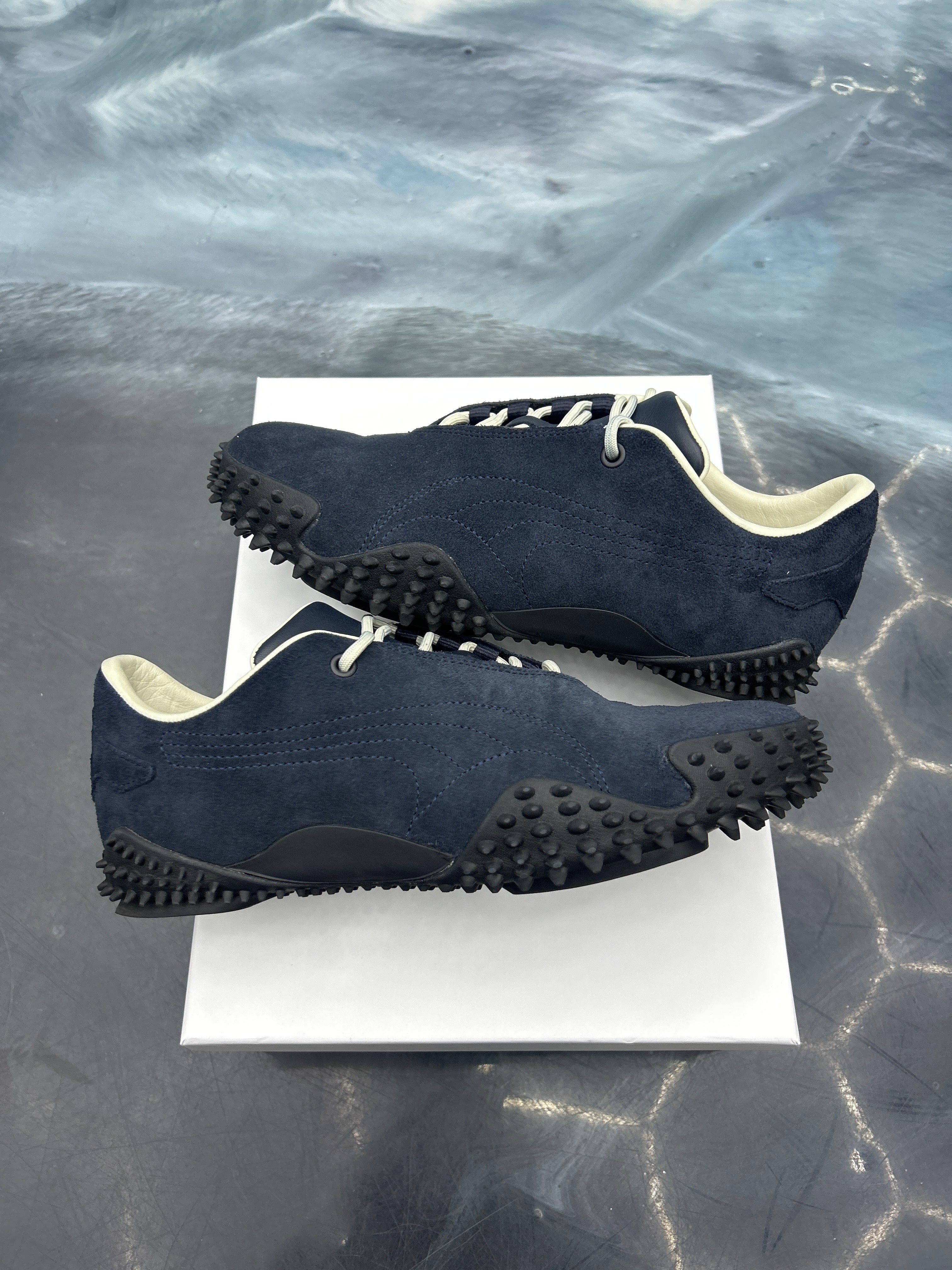 PUMA MOSTRO JJJOUND DEEP NAVY PRE OWNED SIZE SIZE 8