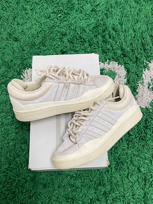 ADIDAS CAMPUS LIGHT BAD BUNNY CREAM PRE-OWNED SIZE 6