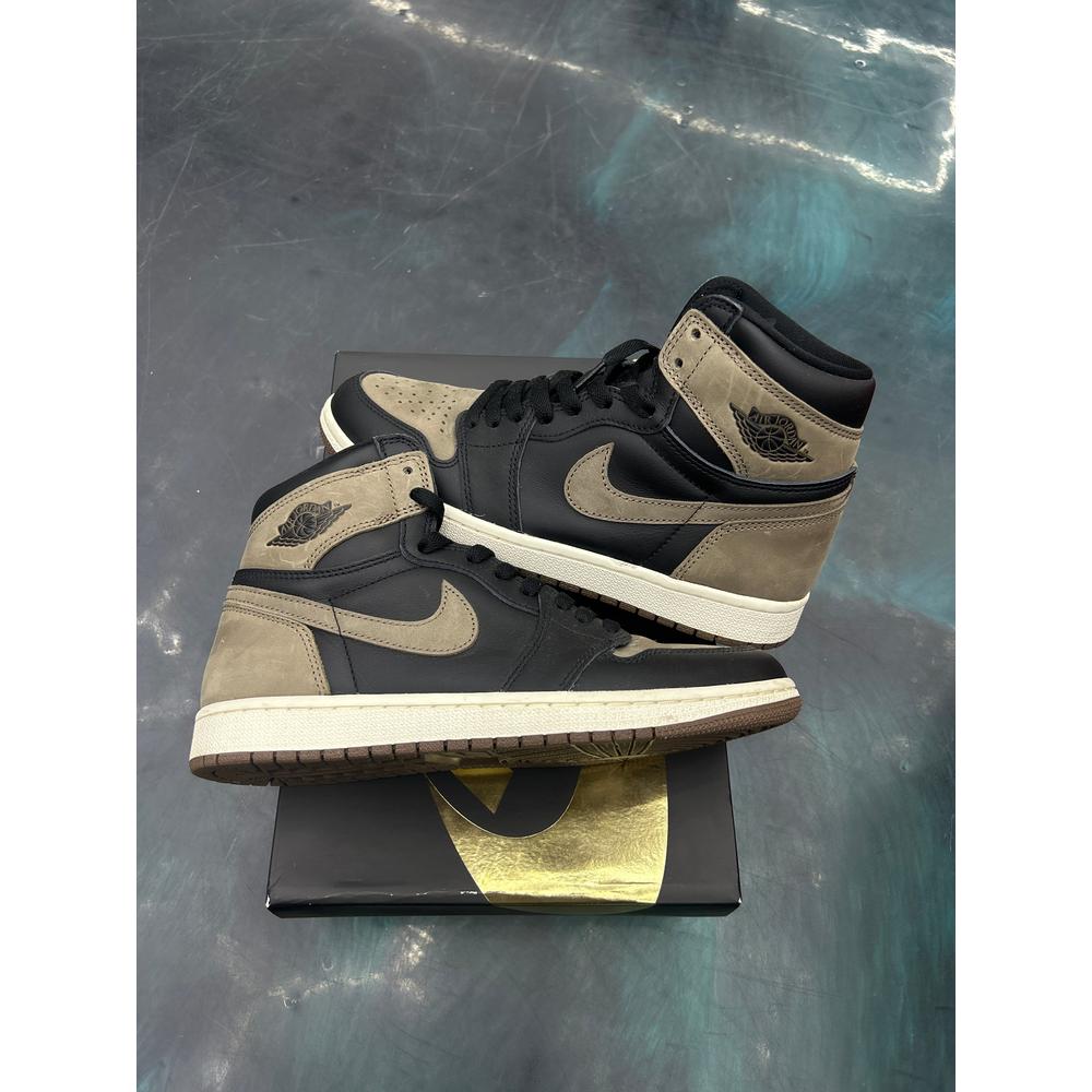 JORDAN 1 RETRO HIGH OG PALOMINO PRE OWNED SIZE 8