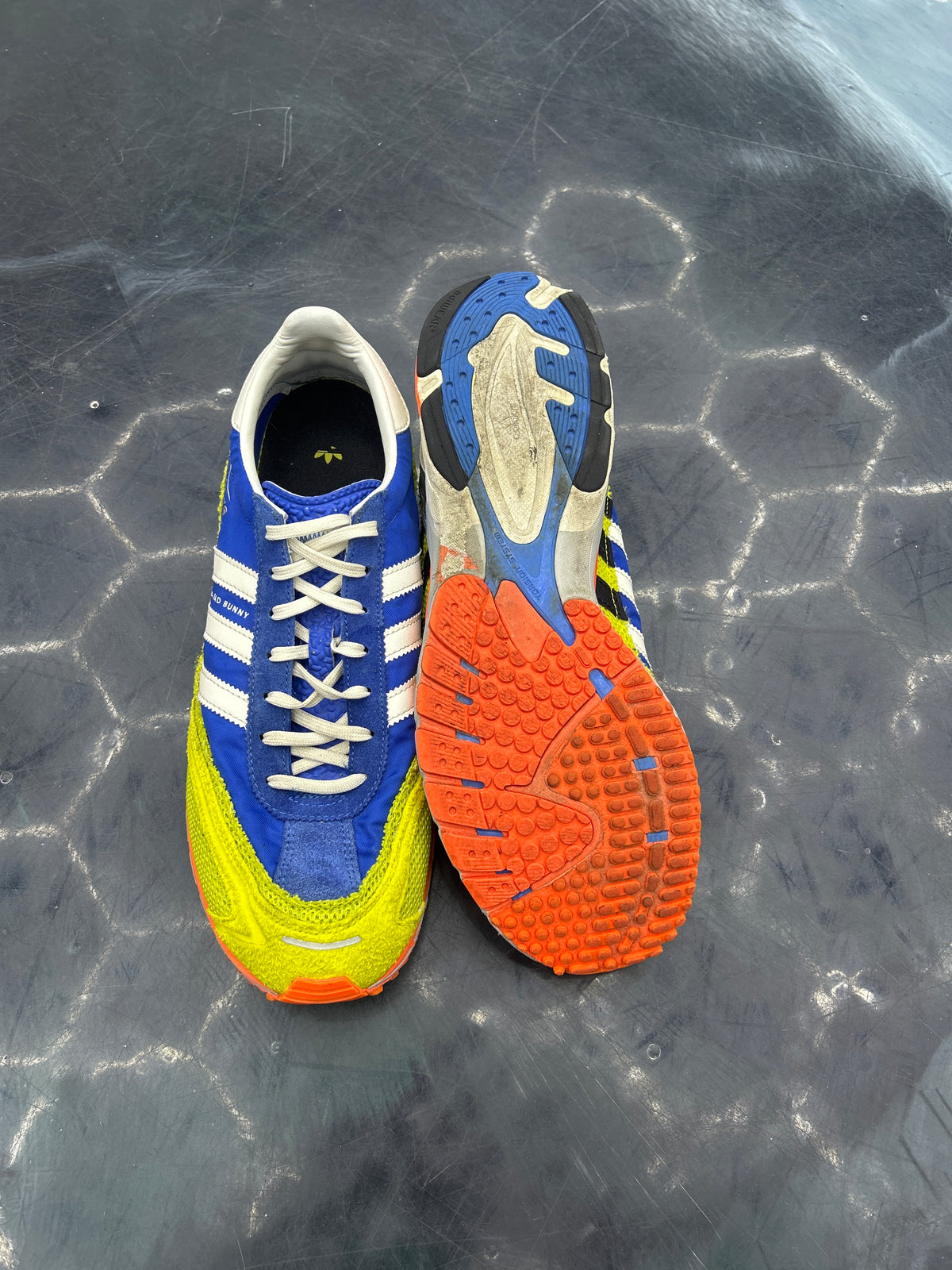 ADIDAS ADIZERO SL72 BAD BUNNY BLUE PRE-OWNED (no box) size 11.5