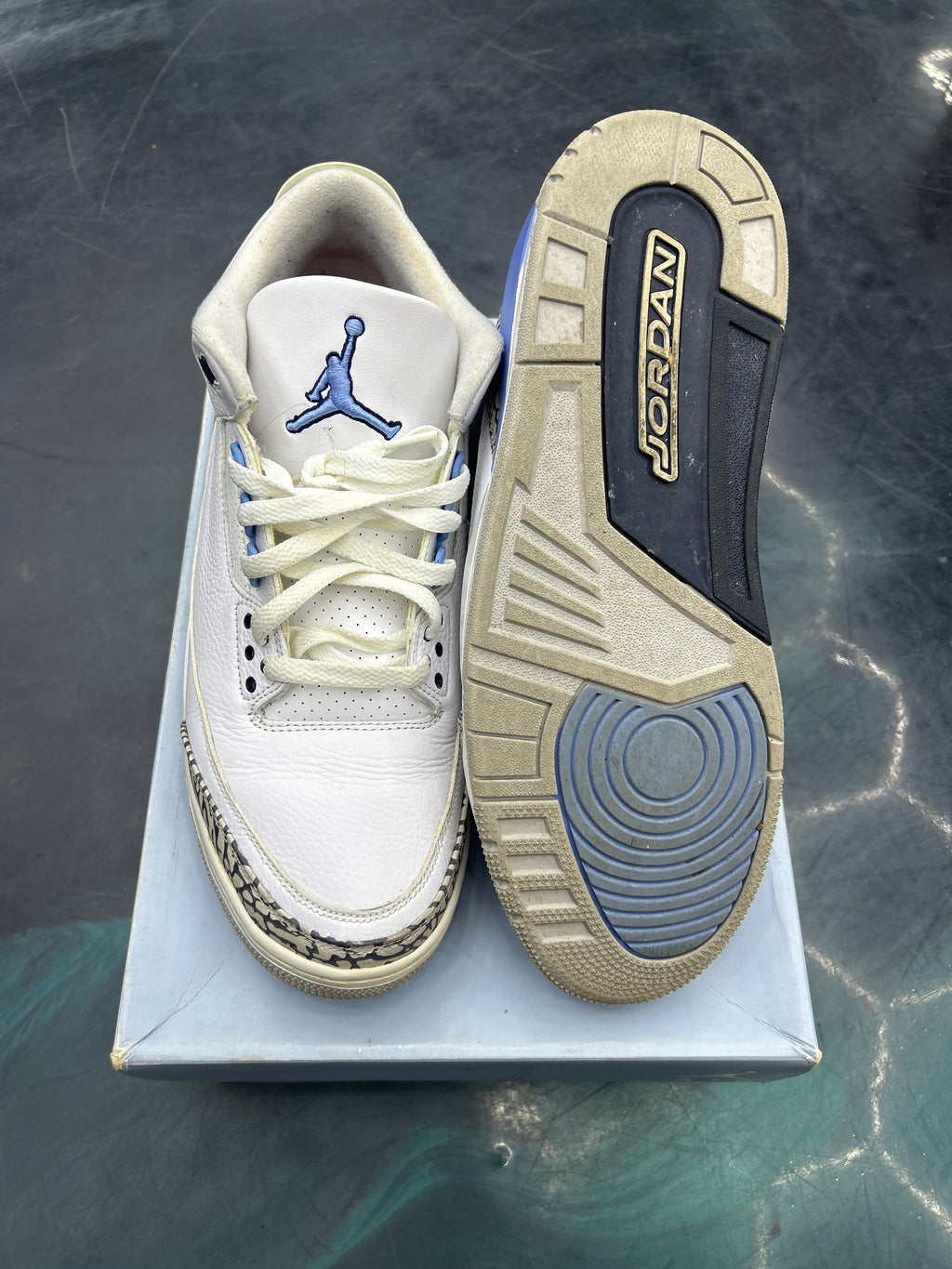 JORDAN 3 RETRO UNC (2020) PRE OWNED SIZE 12