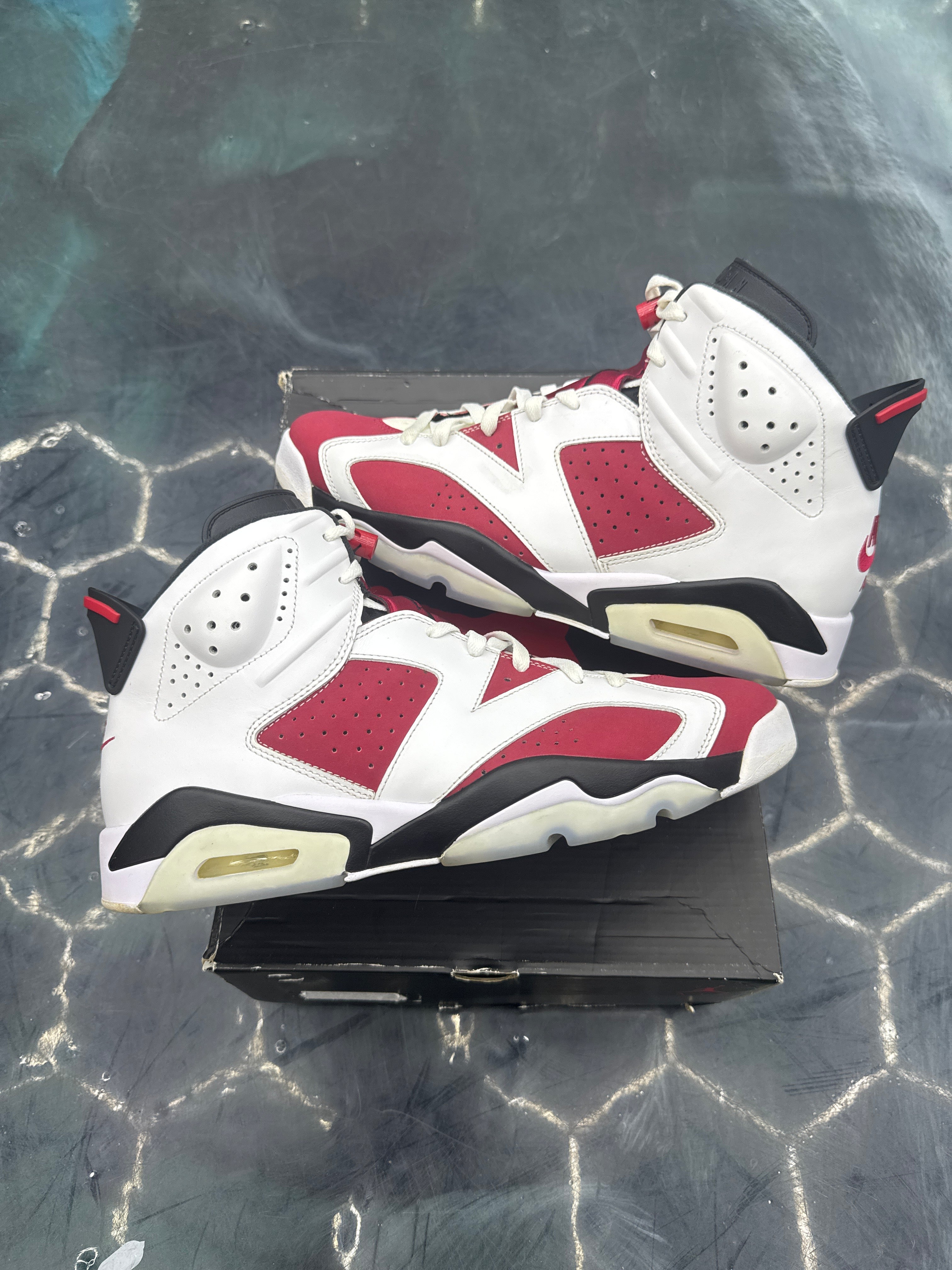 JORDAN 6 RETRO CARMINE (20201) PRE OWNED SIZE 12