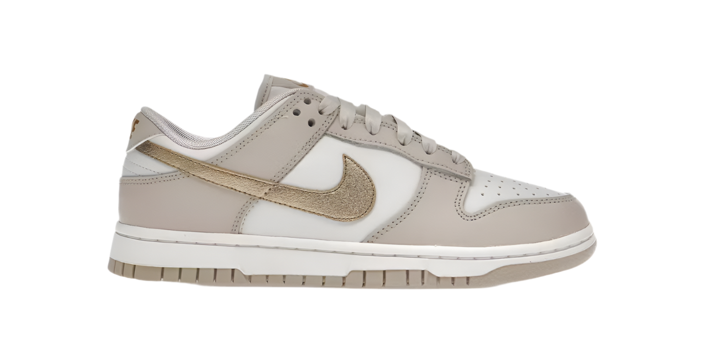 NIKE DUNK LOW PHANTOM METALLIC GOLD (WOMEN’S)