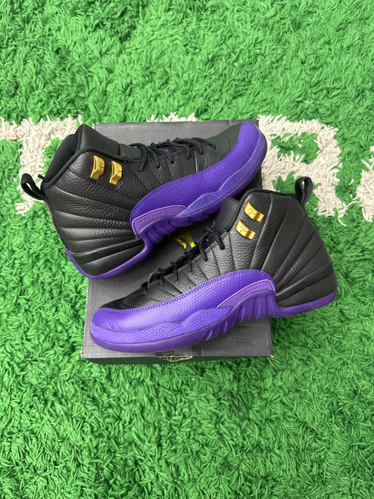 JORDAN 12 RETRO FIELD PURPLE (GS) PRE-OWNED SIZE 7Y