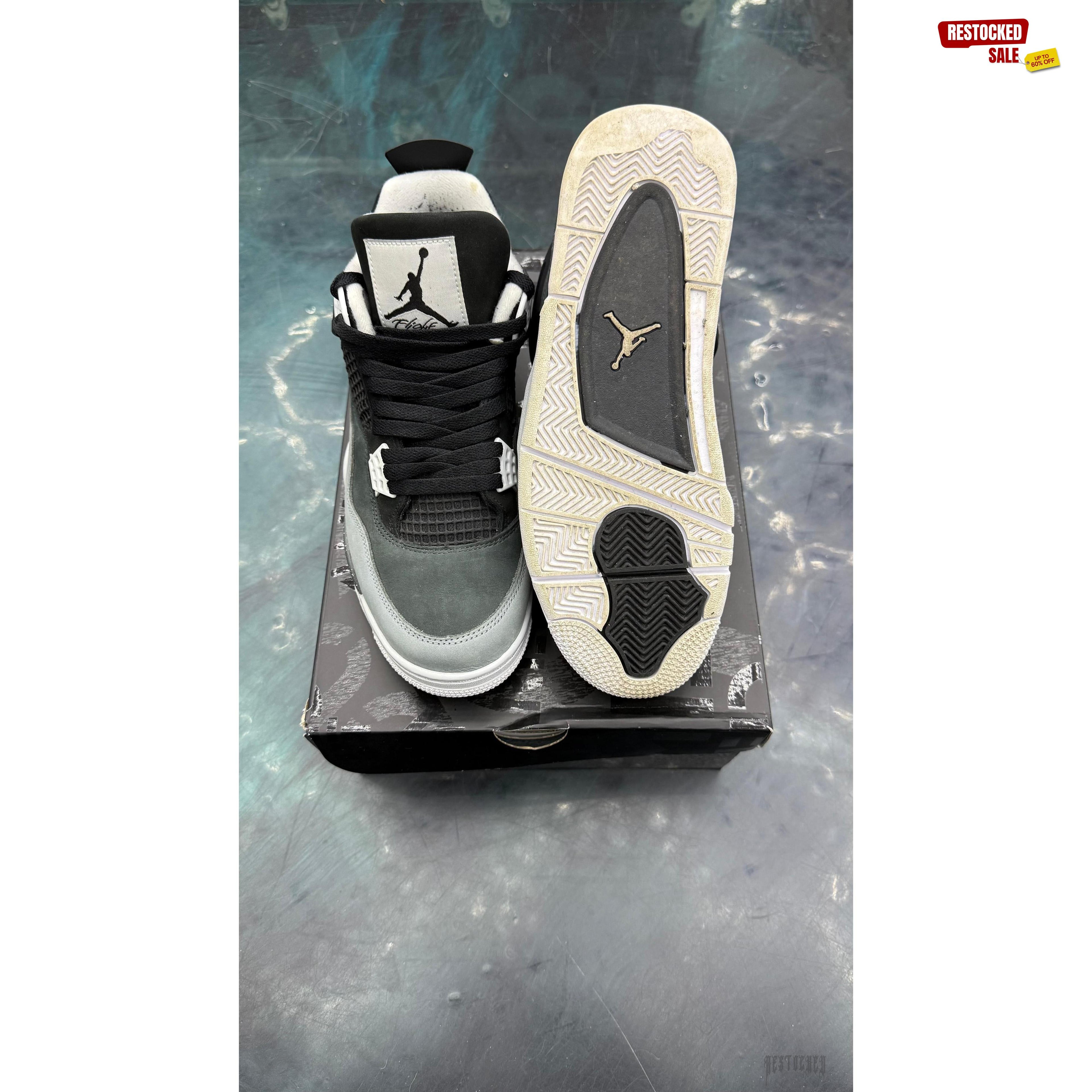 JORDAN 4 RETRO FEAR PRE OWNED SIZE 10