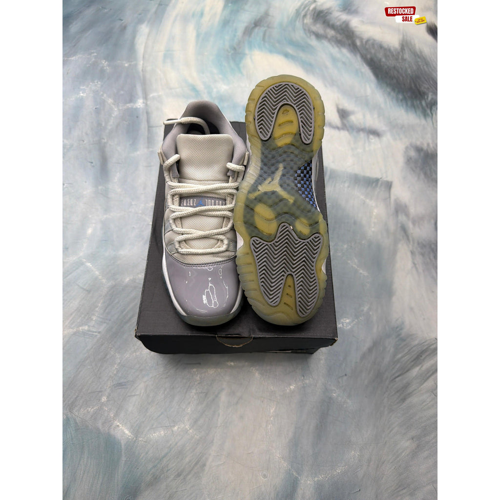 JORDAN 11 RWTRO LOW CEMENT GREY PRE OWNED SIZE 7Y
