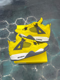 JORDAN 4 RETRO LIGHTNING PRE OWNED SIZE 8