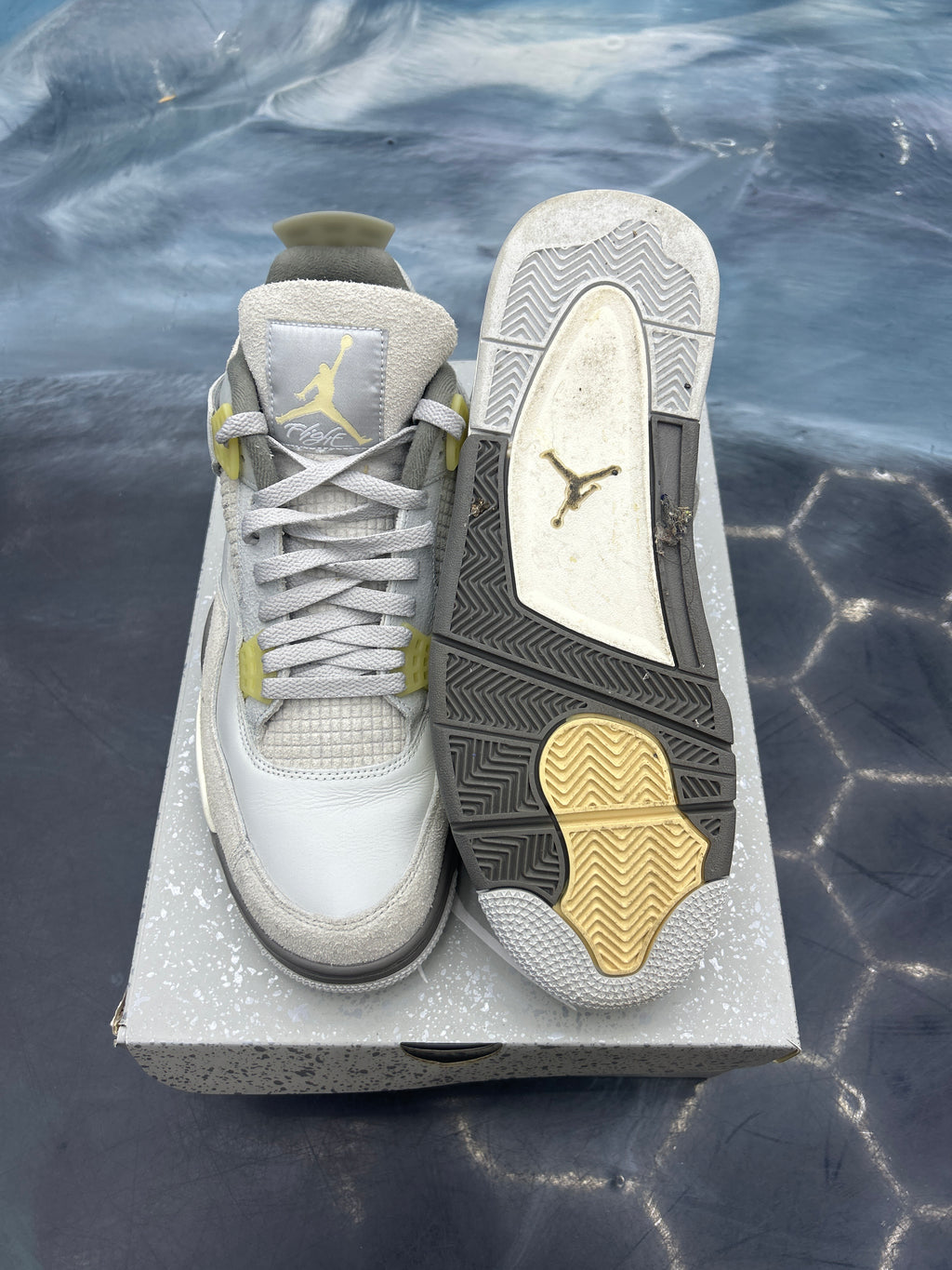 JORDAN 4 RETRO SE CRAFT PHOTOM DUST PRE OWNED SIZE 12