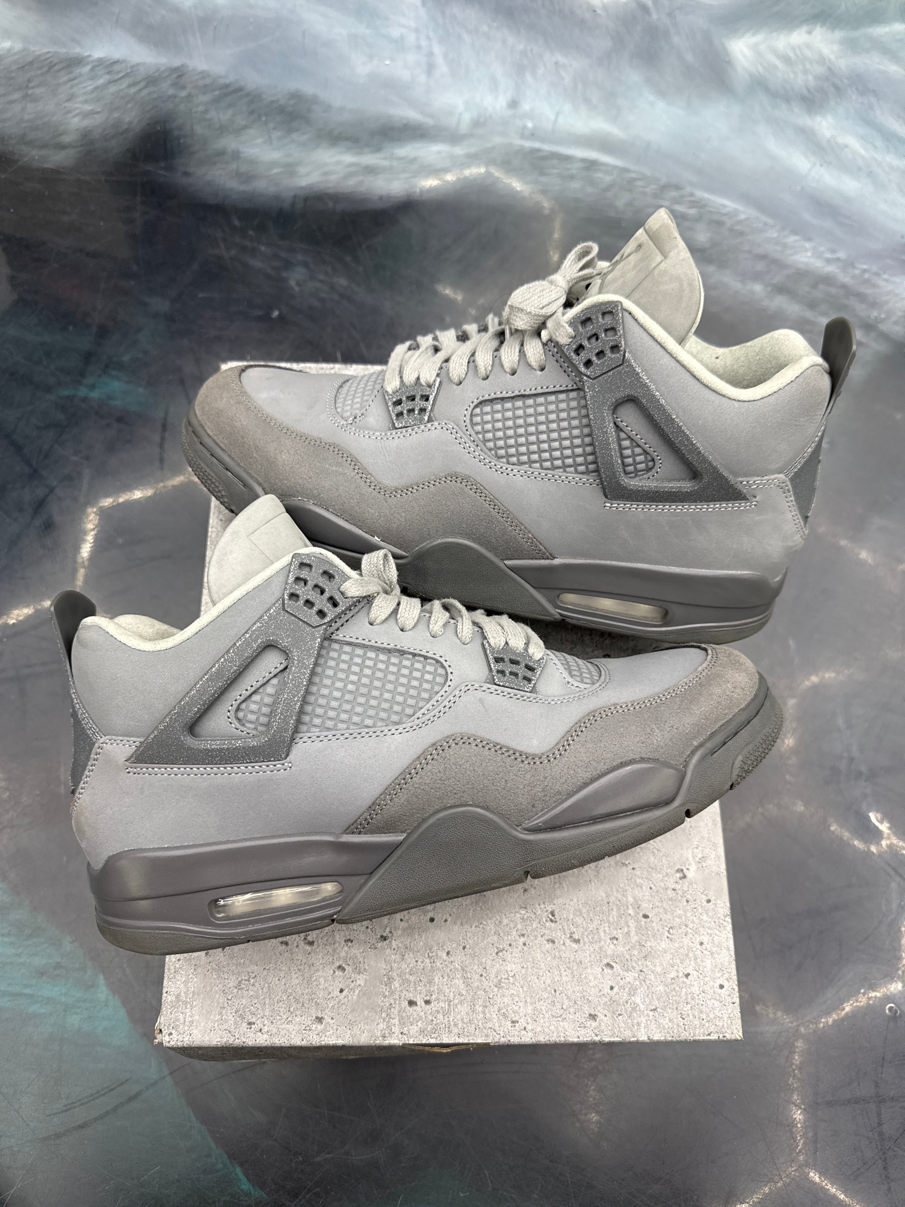 JORDAN 4 RETRO WET CEMENT PRE OWNED SIZE 12