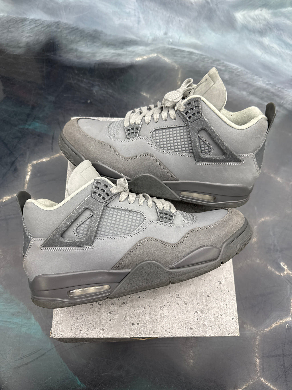 JORDAN 4 RETRO WET CEMENT PRE OWNED SIZE 12